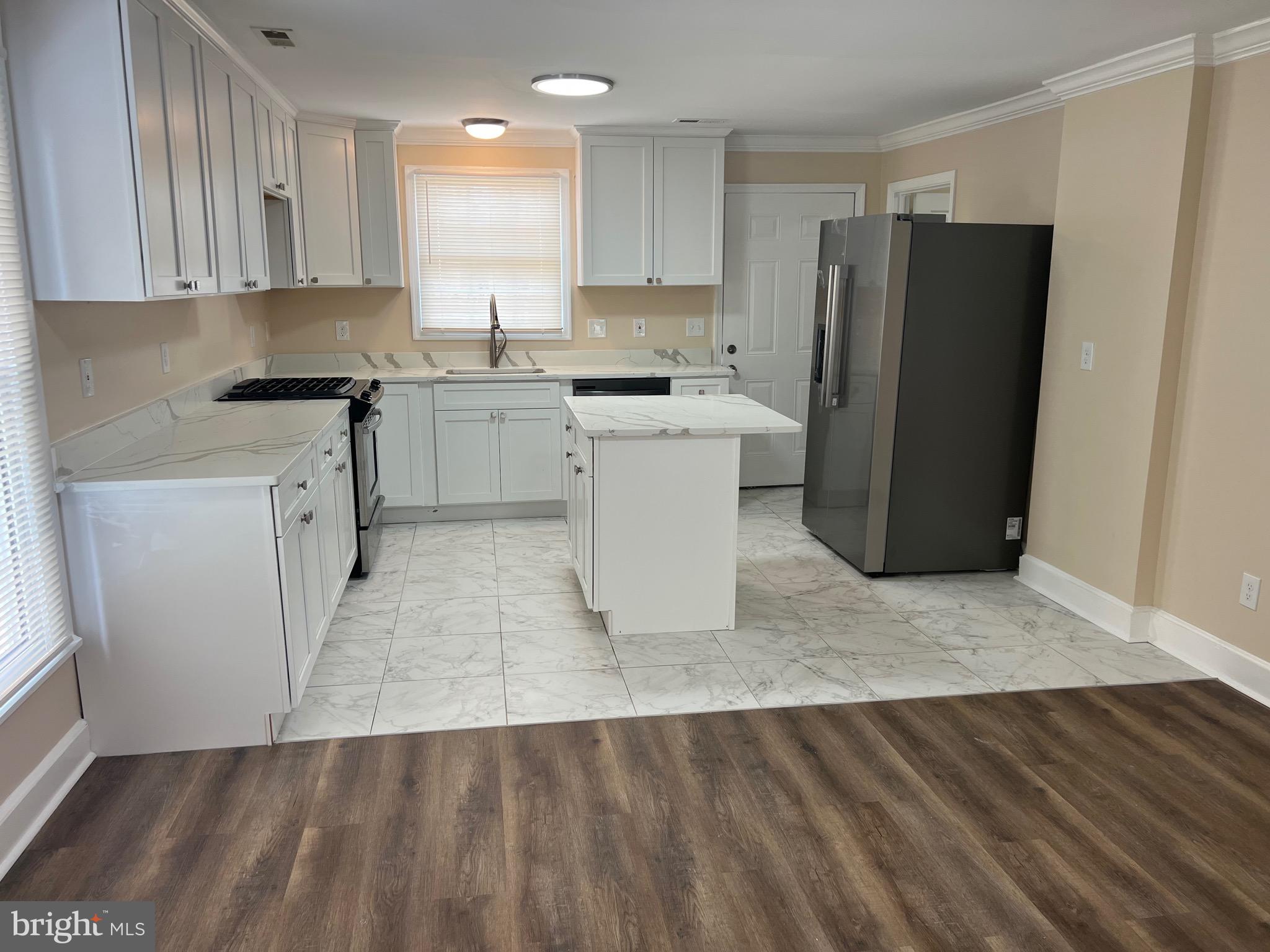 DOWNTOWN FREDERICKSBURG - Residential Lease