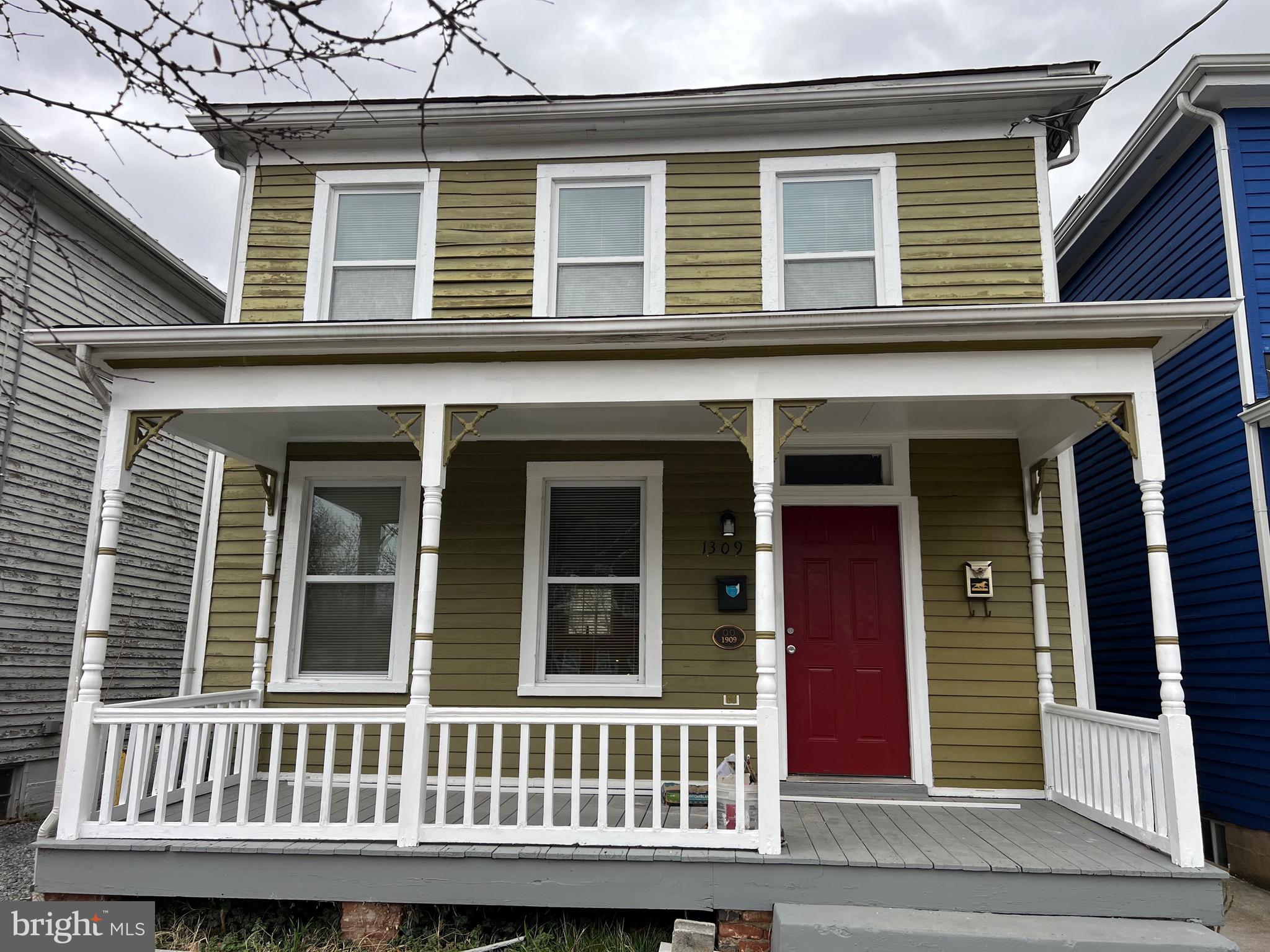 DOWNTOWN FREDERICKSBURG - Residential Lease