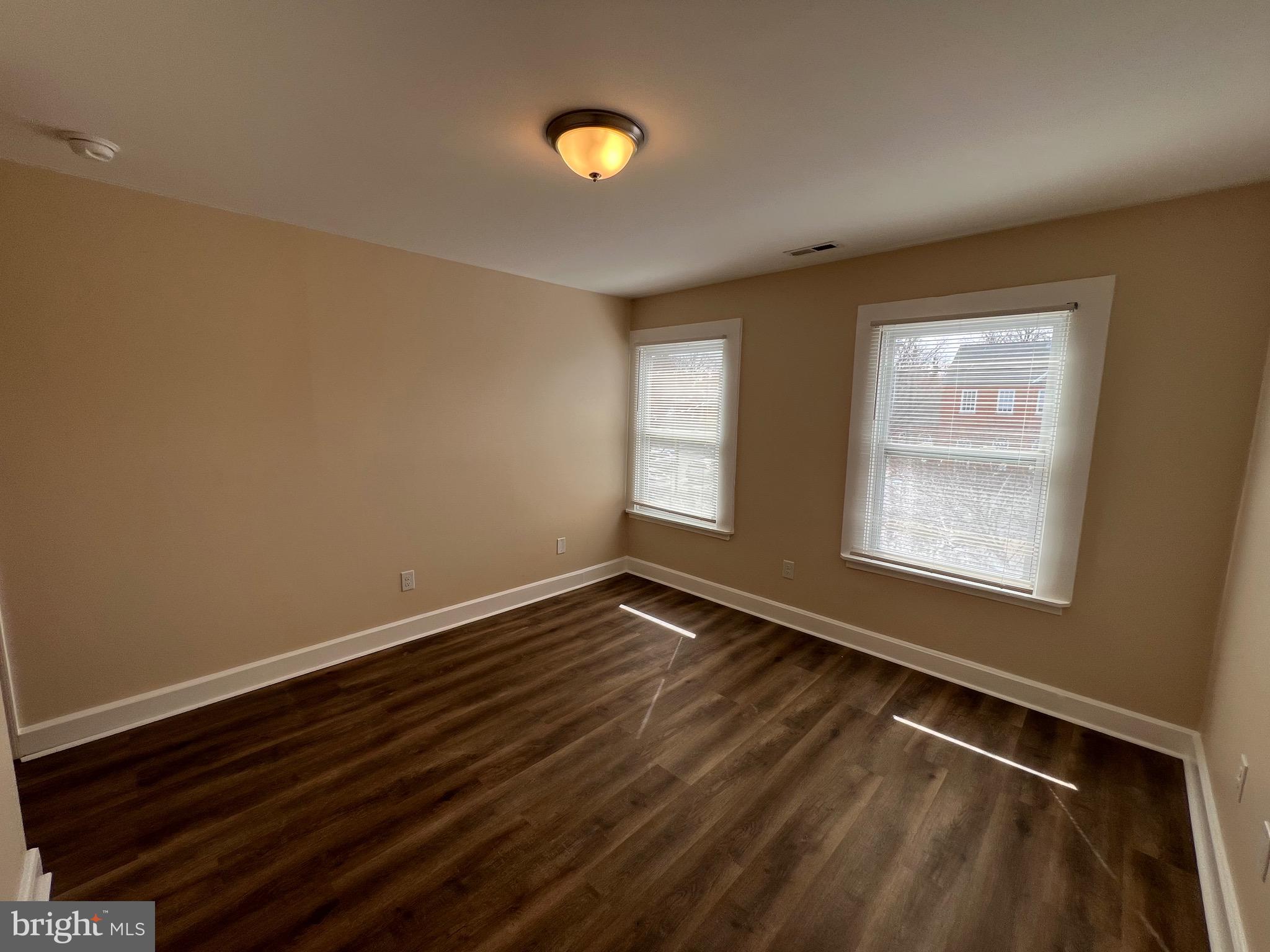 DOWNTOWN FREDERICKSBURG - Residential Lease