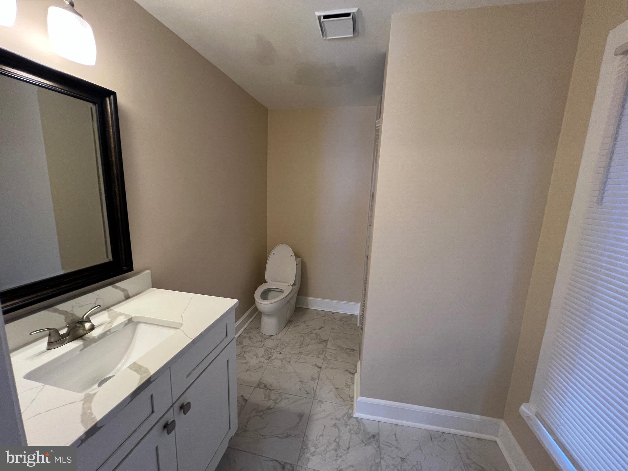 DOWNTOWN FREDERICKSBURG - Residential Lease