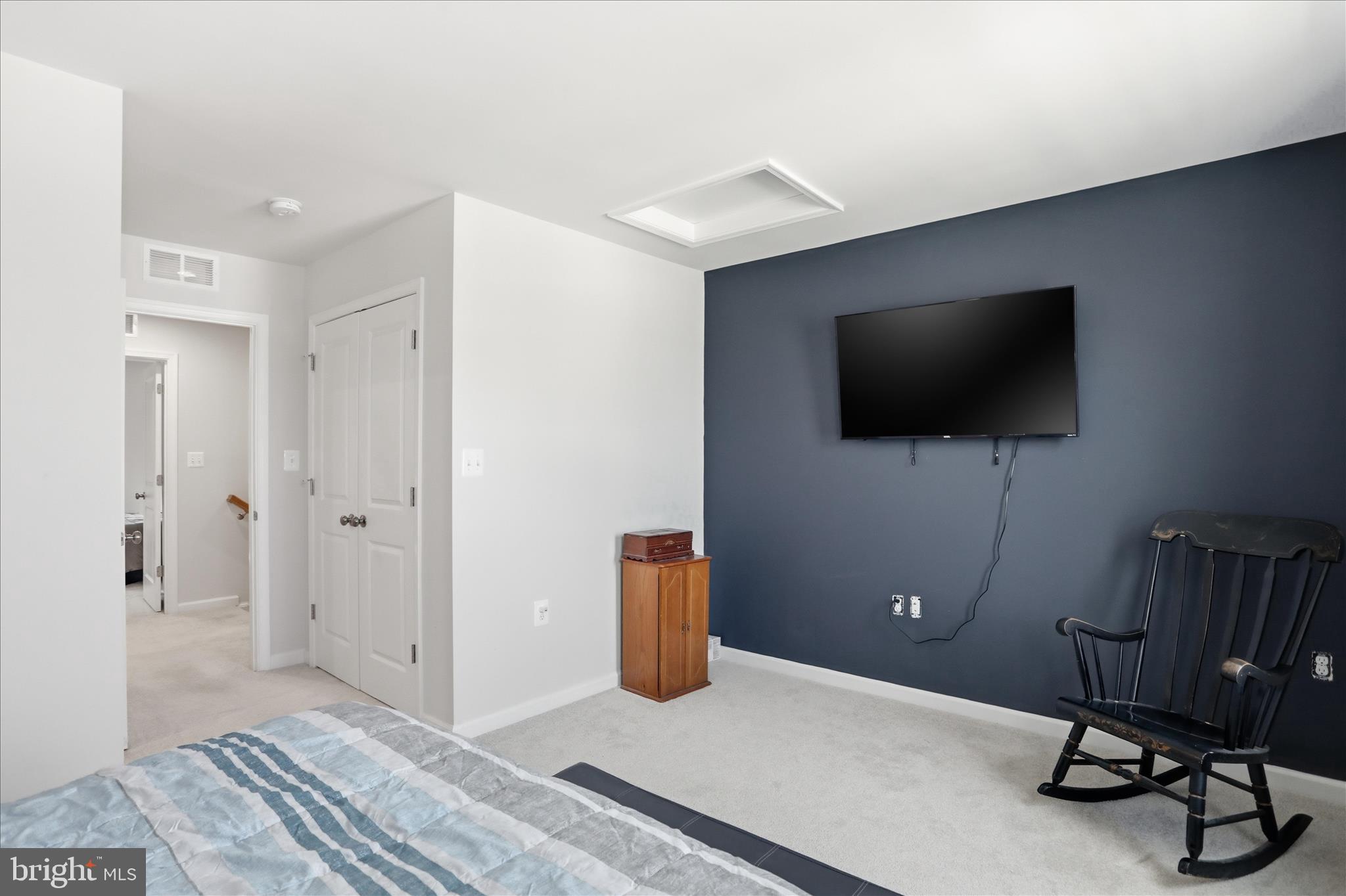 PRESIDENTS POINTE - Residential