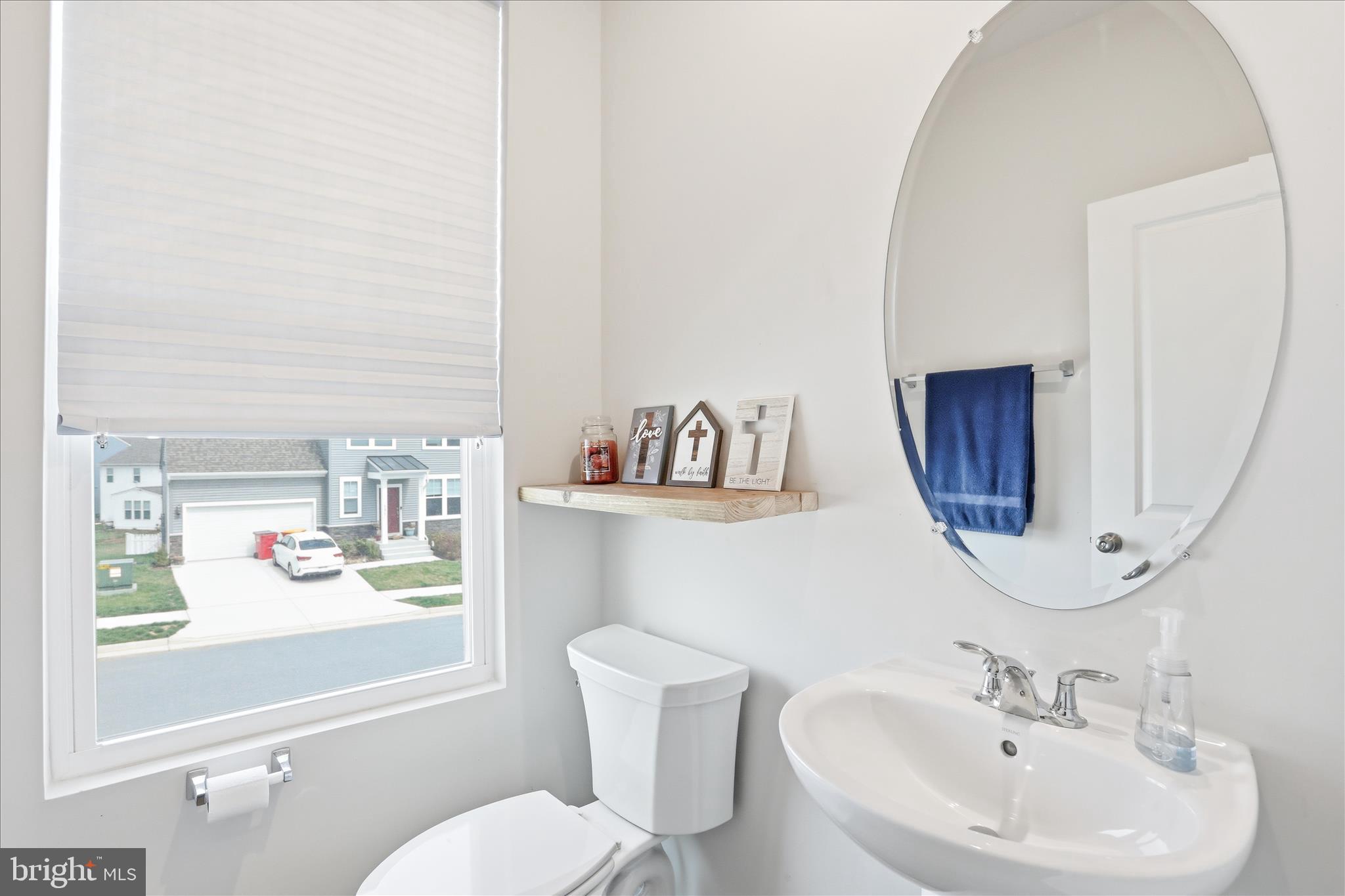 PRESIDENTS POINTE - Residential