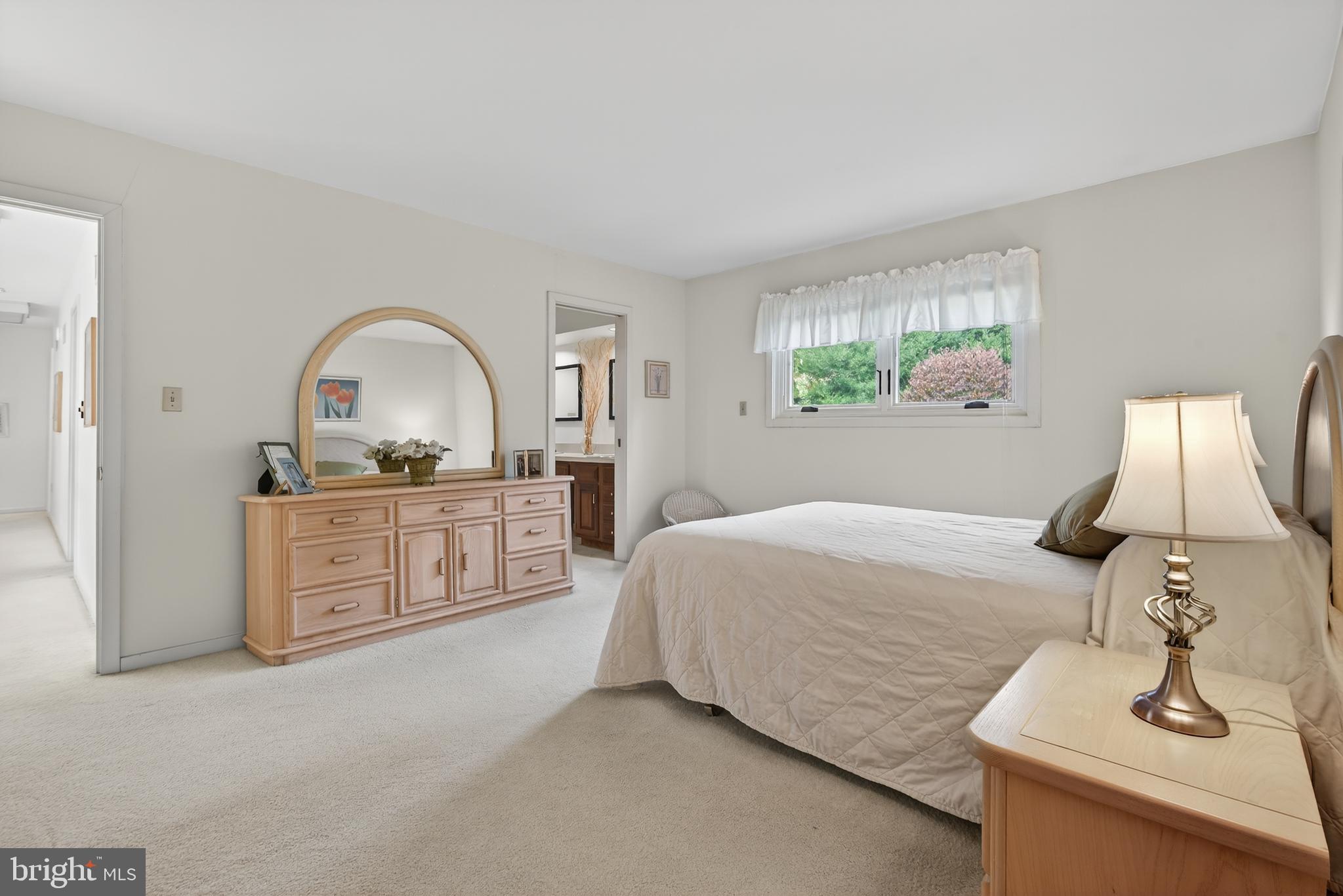 CHATELAINE - Residential