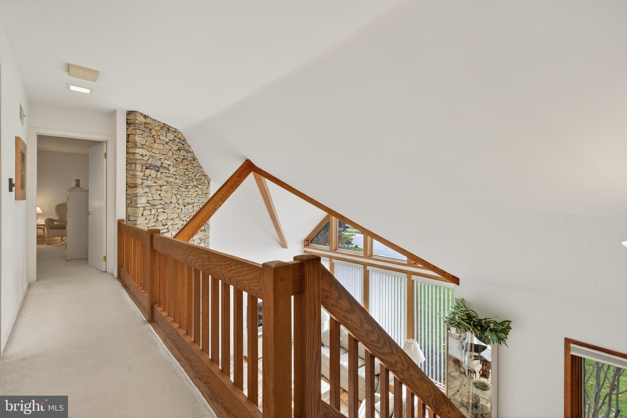 CHATELAINE - Residential