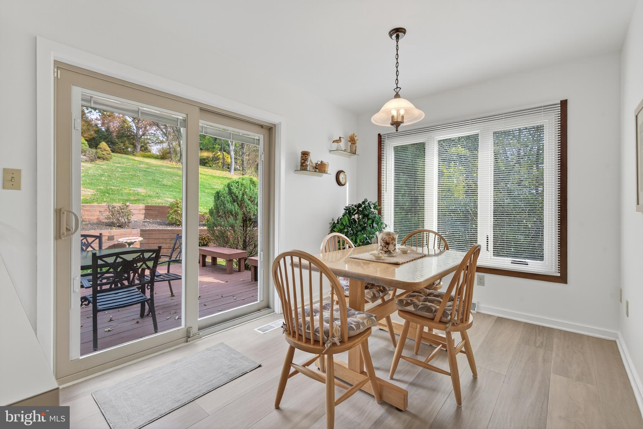 CHATELAINE - Residential