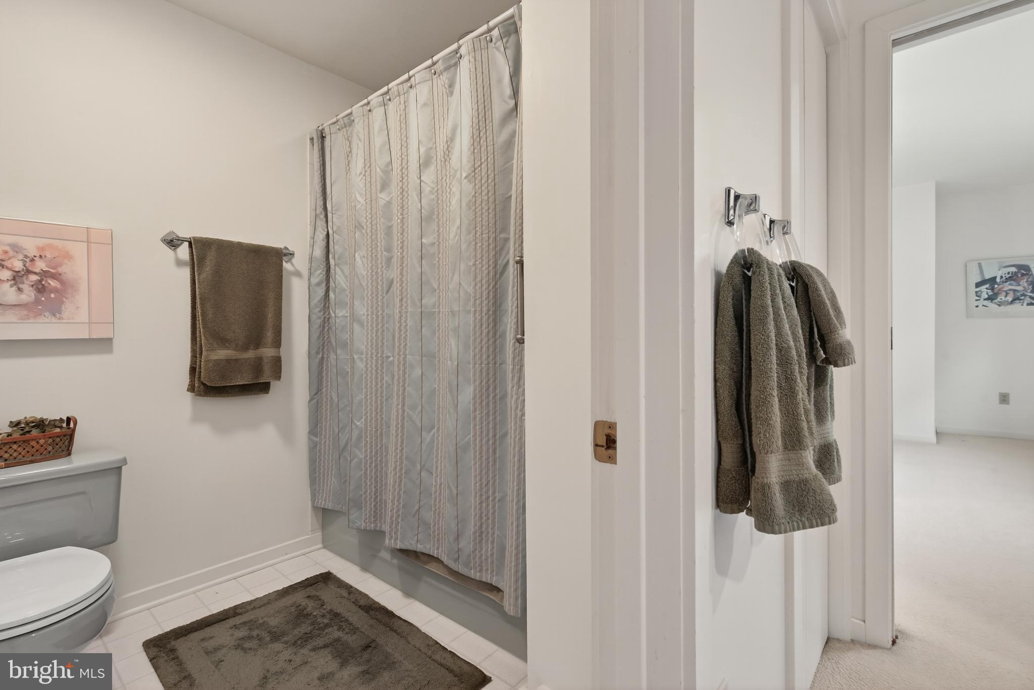 CHATELAINE - Residential