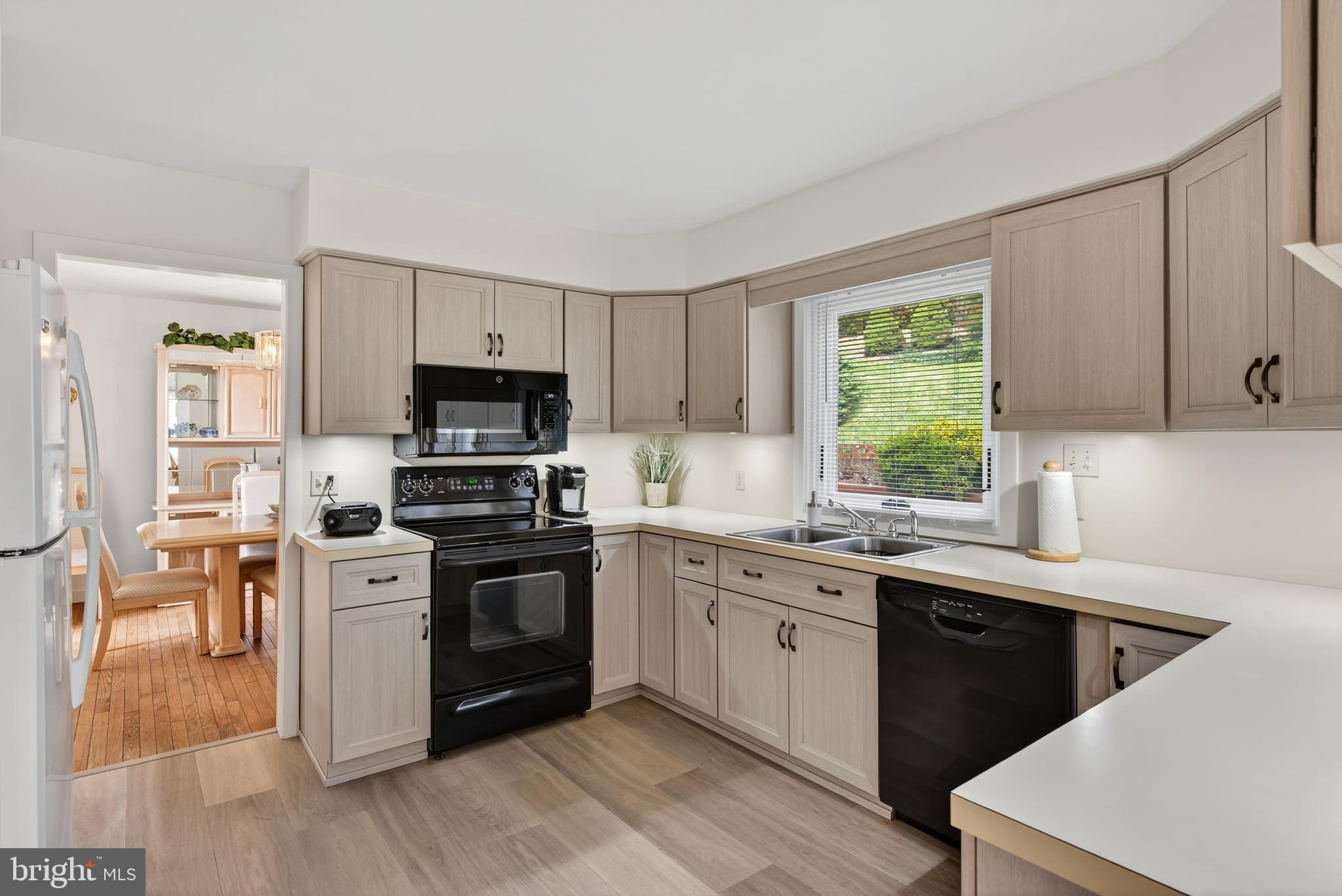 CHATELAINE - Residential