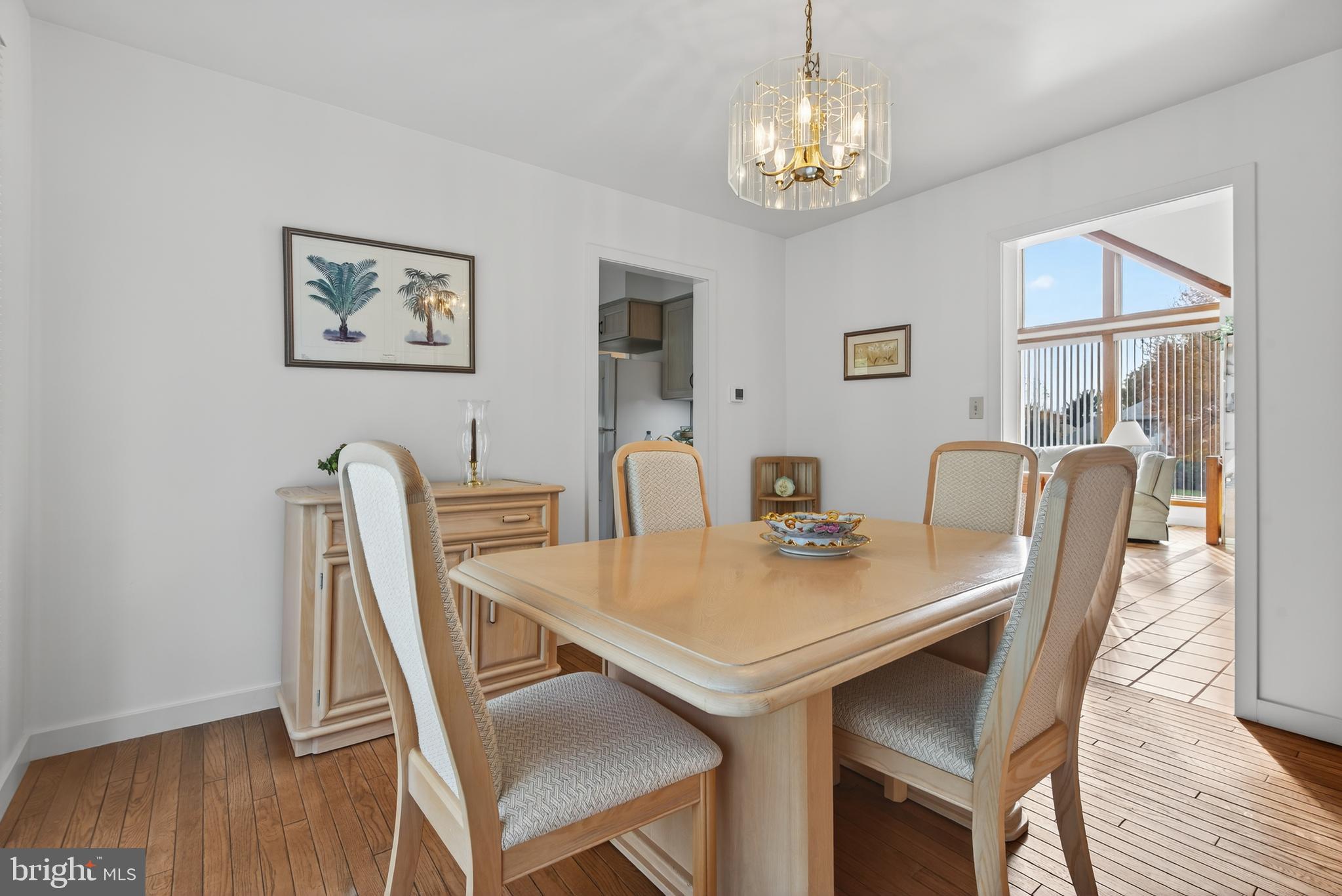 CHATELAINE - Residential