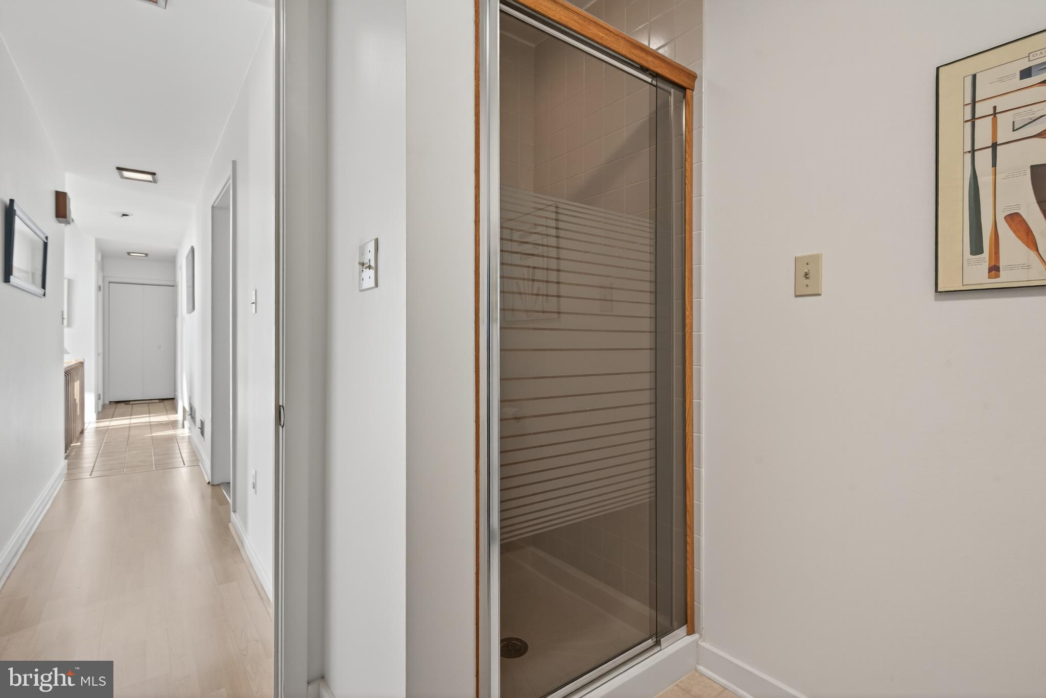 CHATELAINE - Residential