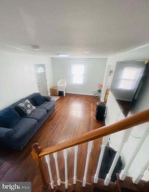 LANDOVER HILLS - Residential