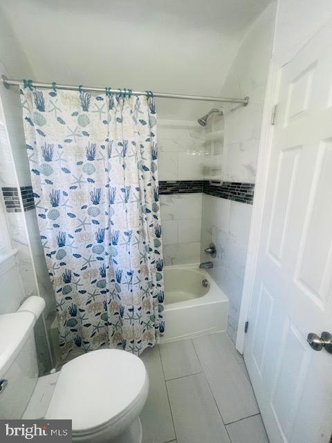 LANDOVER HILLS - Residential