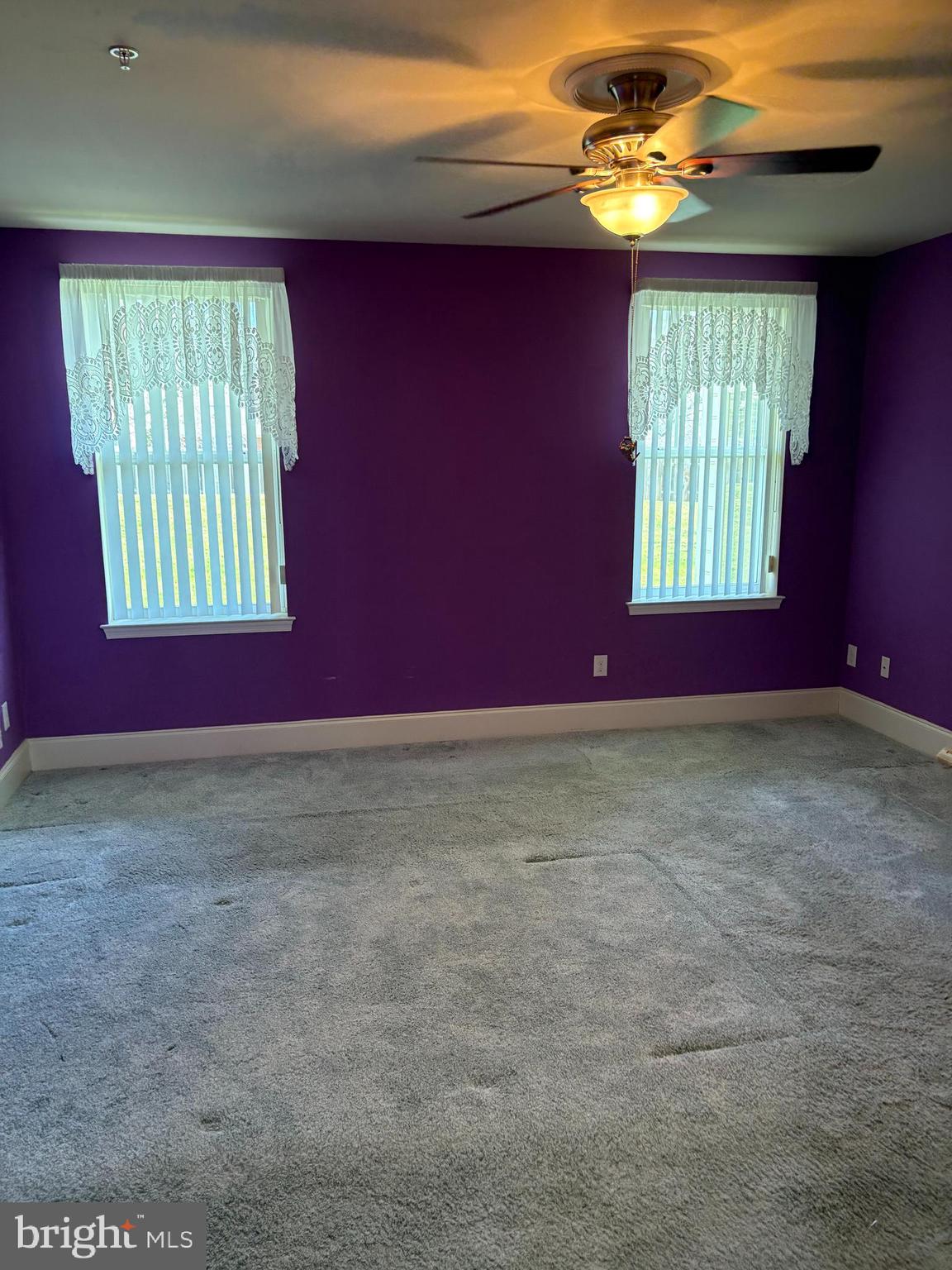 THE ENCLAVE - Residential