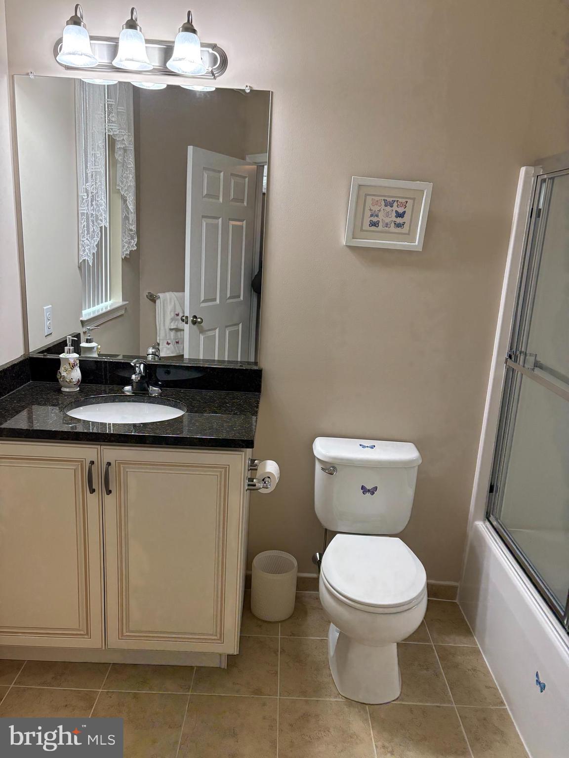 THE ENCLAVE - Residential