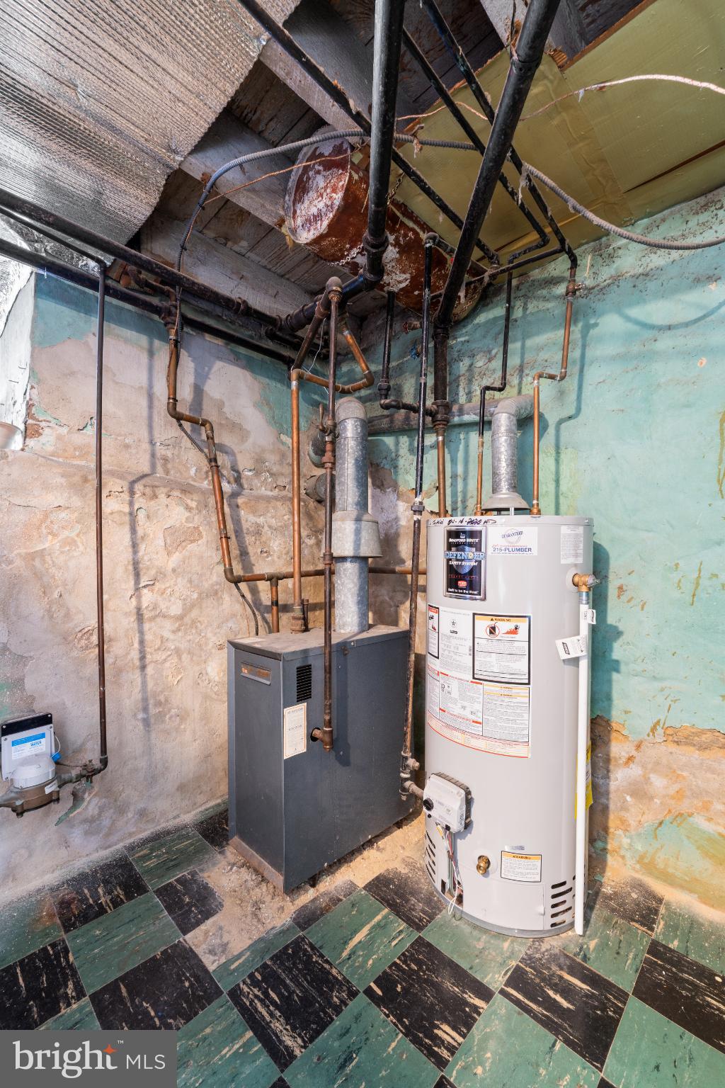 OXFORD CIRCLE - Residential