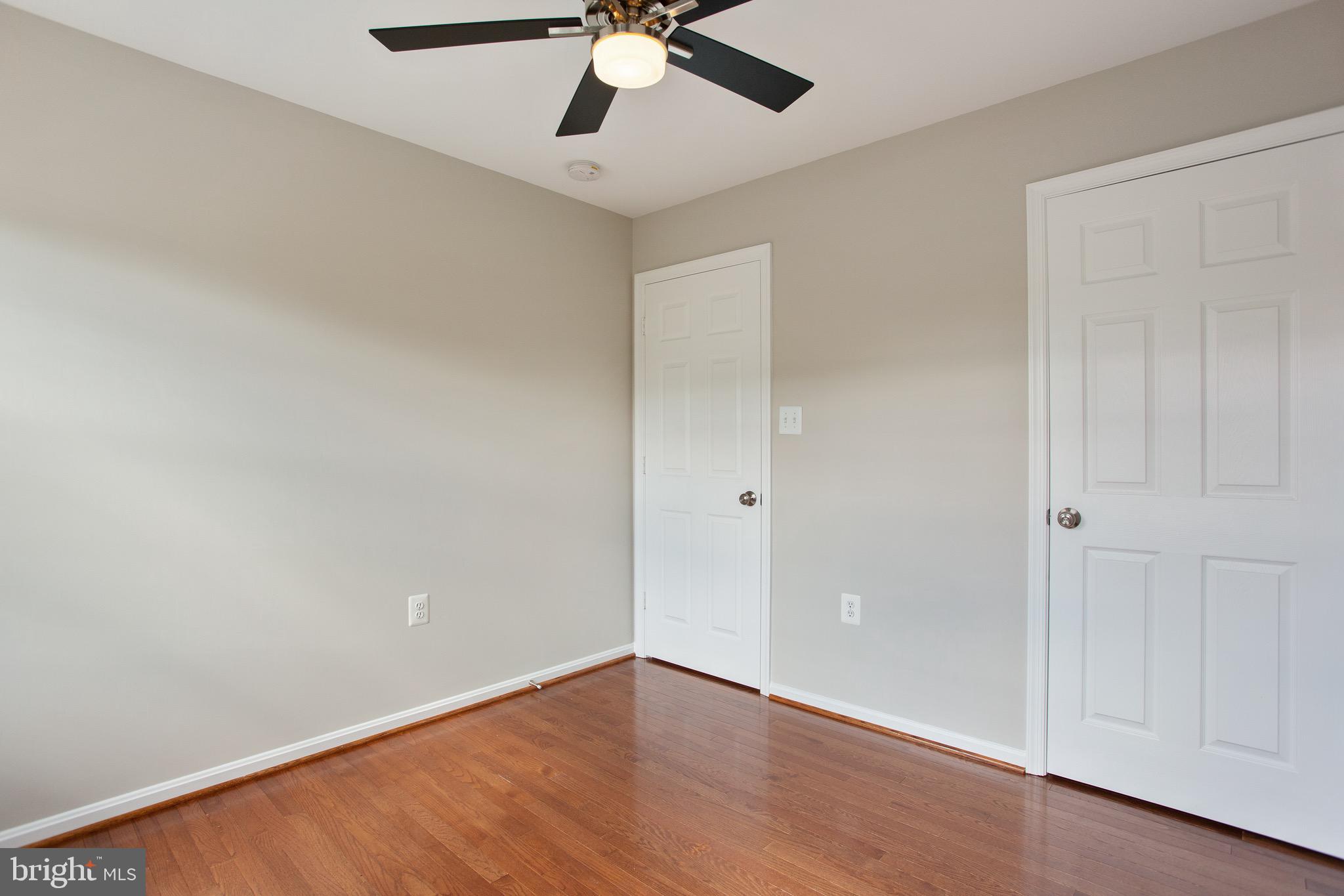 POTOMAC CROSSING - Residential