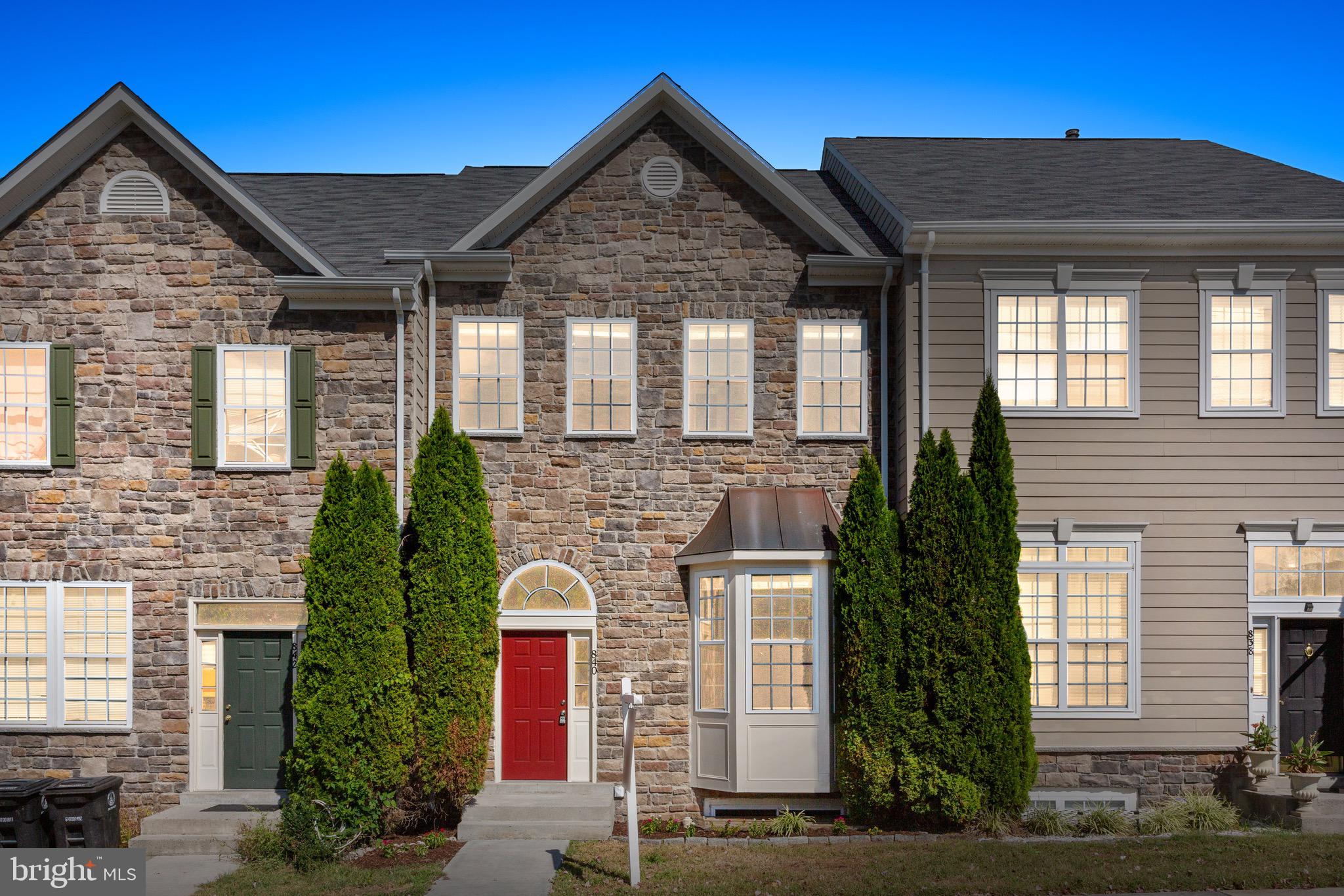 POTOMAC CROSSING - Residential