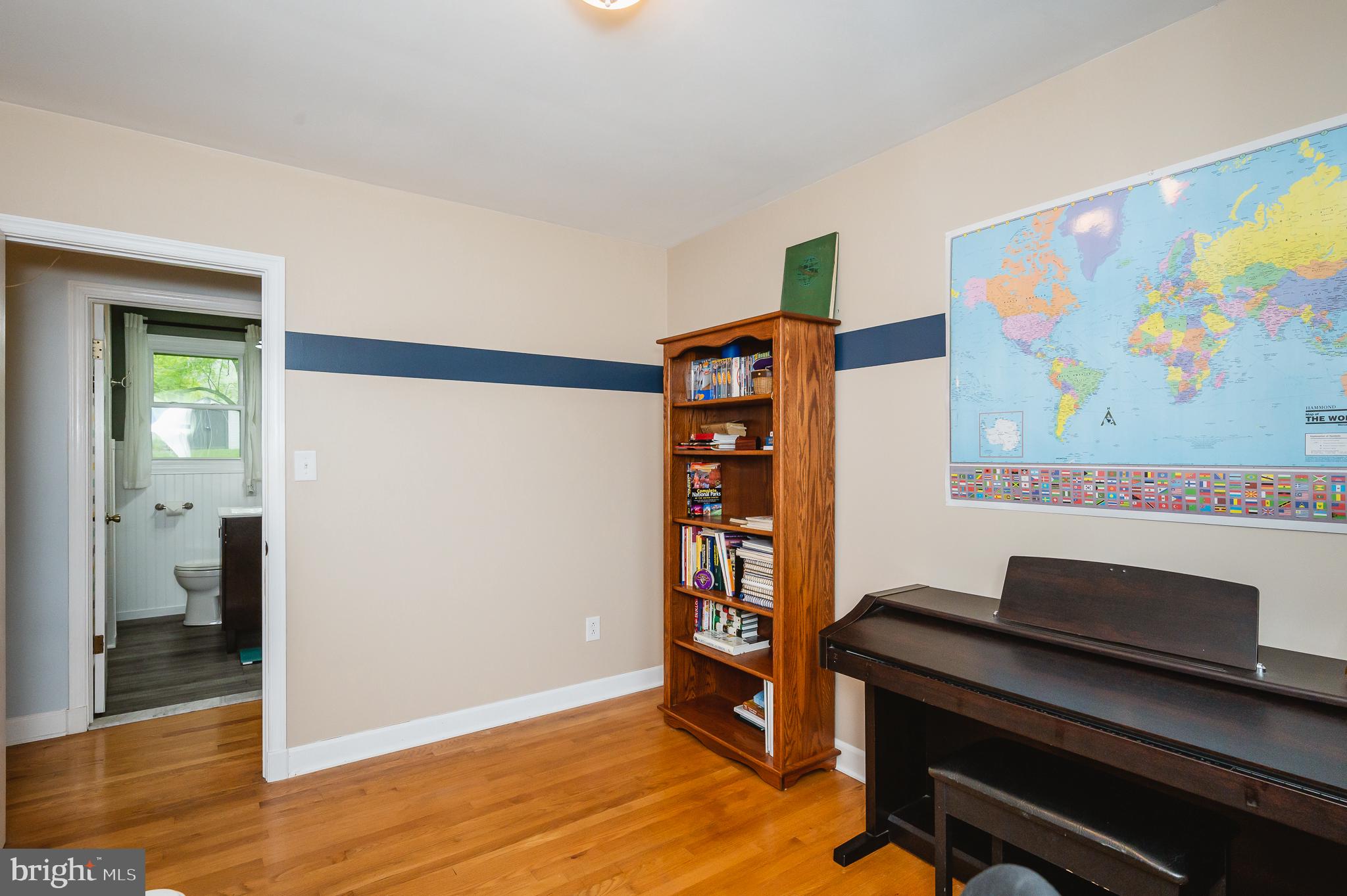 PERRY HALL - Residential