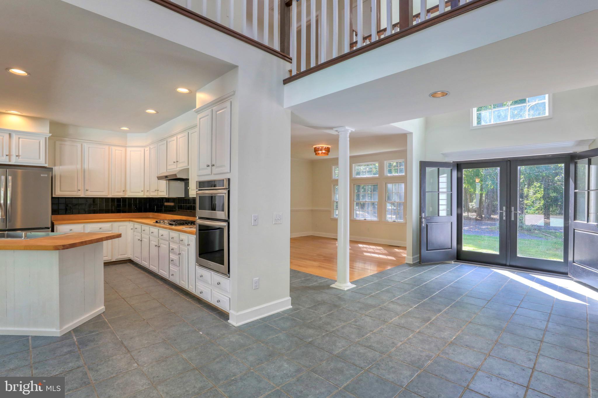 29247 WHITE PINE LANE