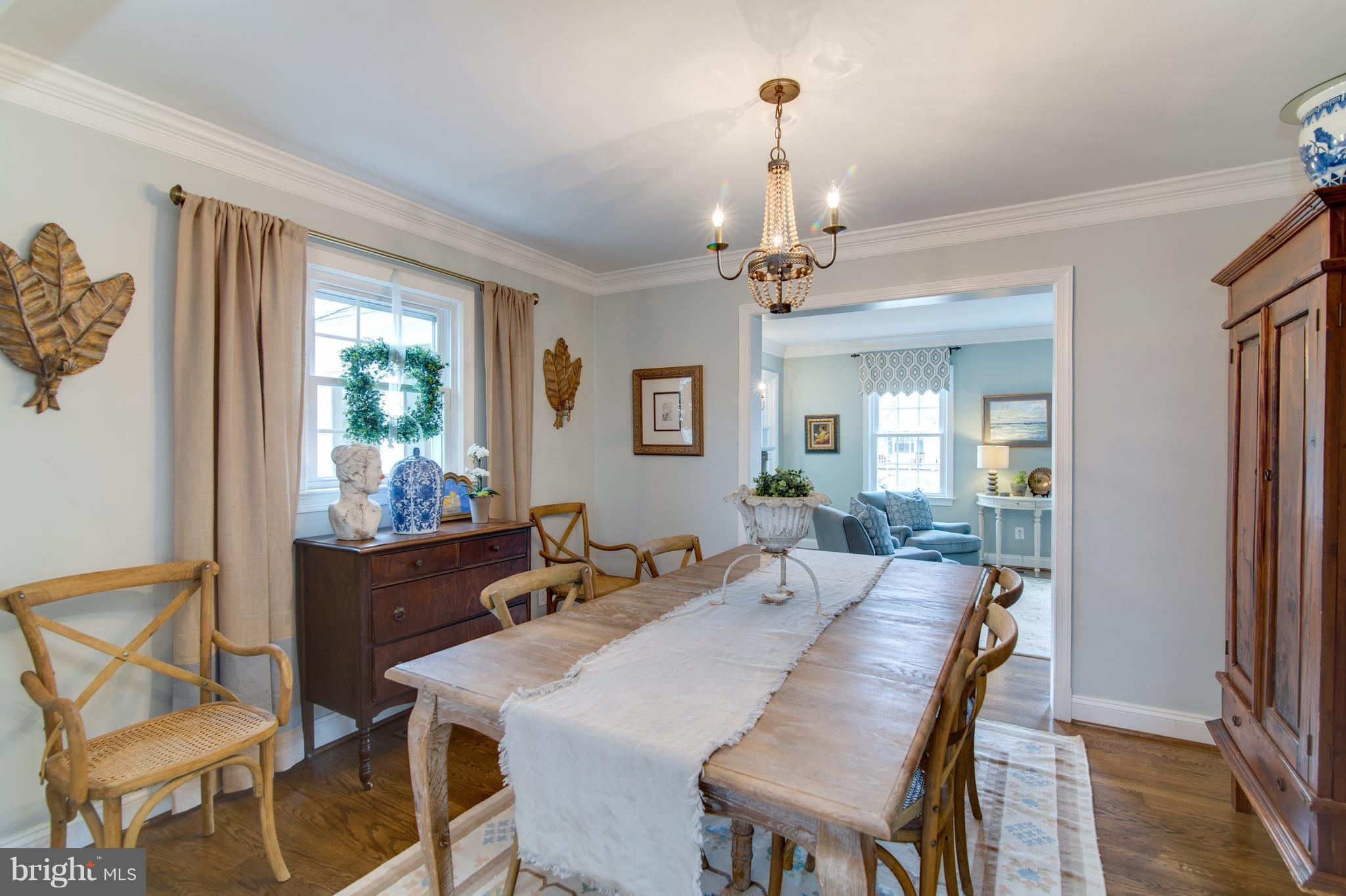 LEE HEIGHTS - Residential