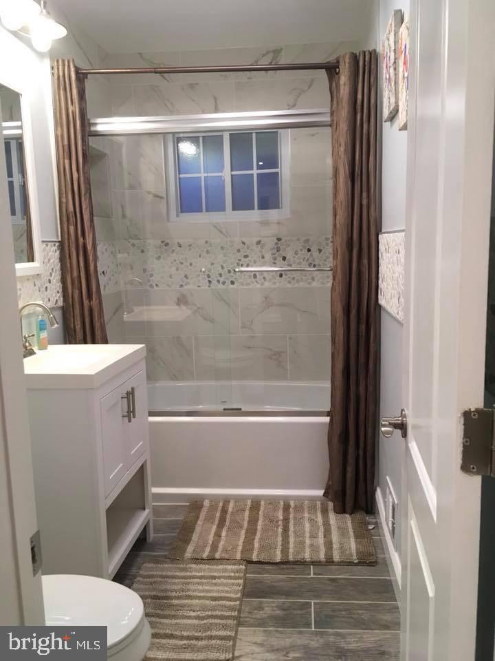 13807 EASTLAND STREET