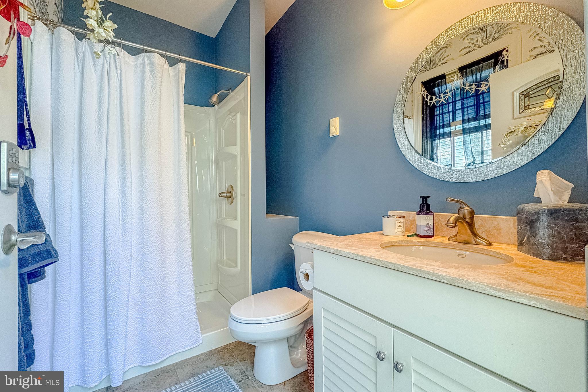 TAYLORS POINTE - Residential