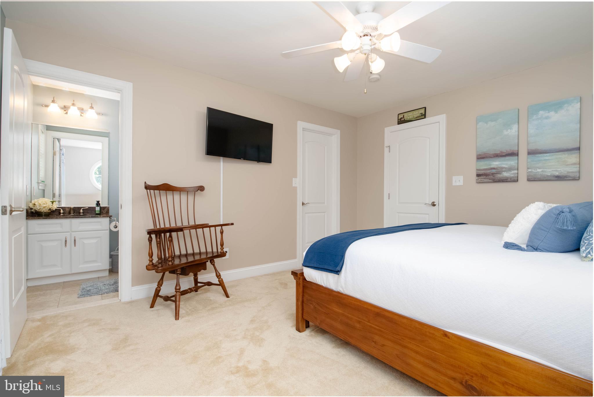 TAYLORS POINTE - Residential