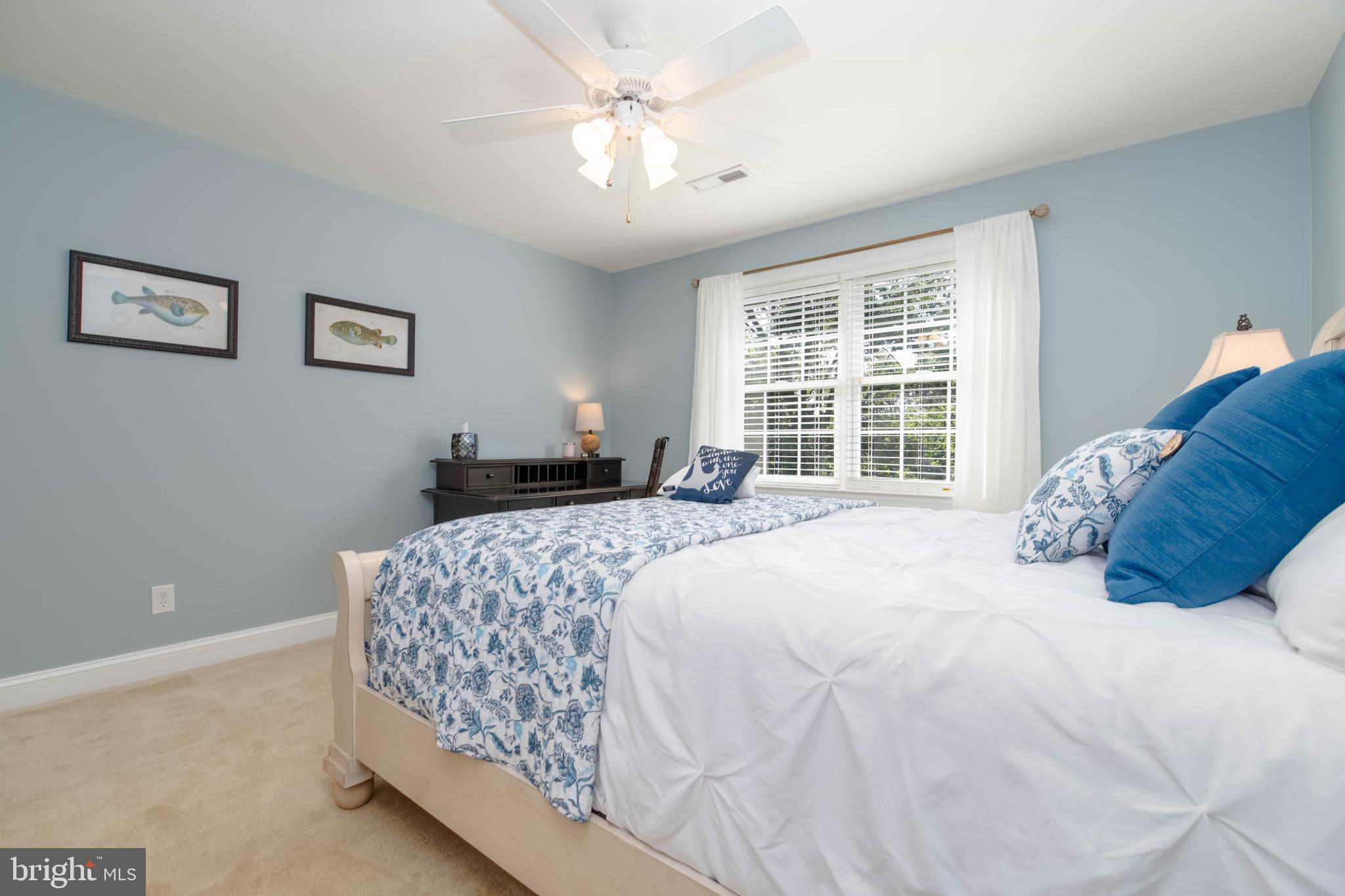 TAYLORS POINTE - Residential