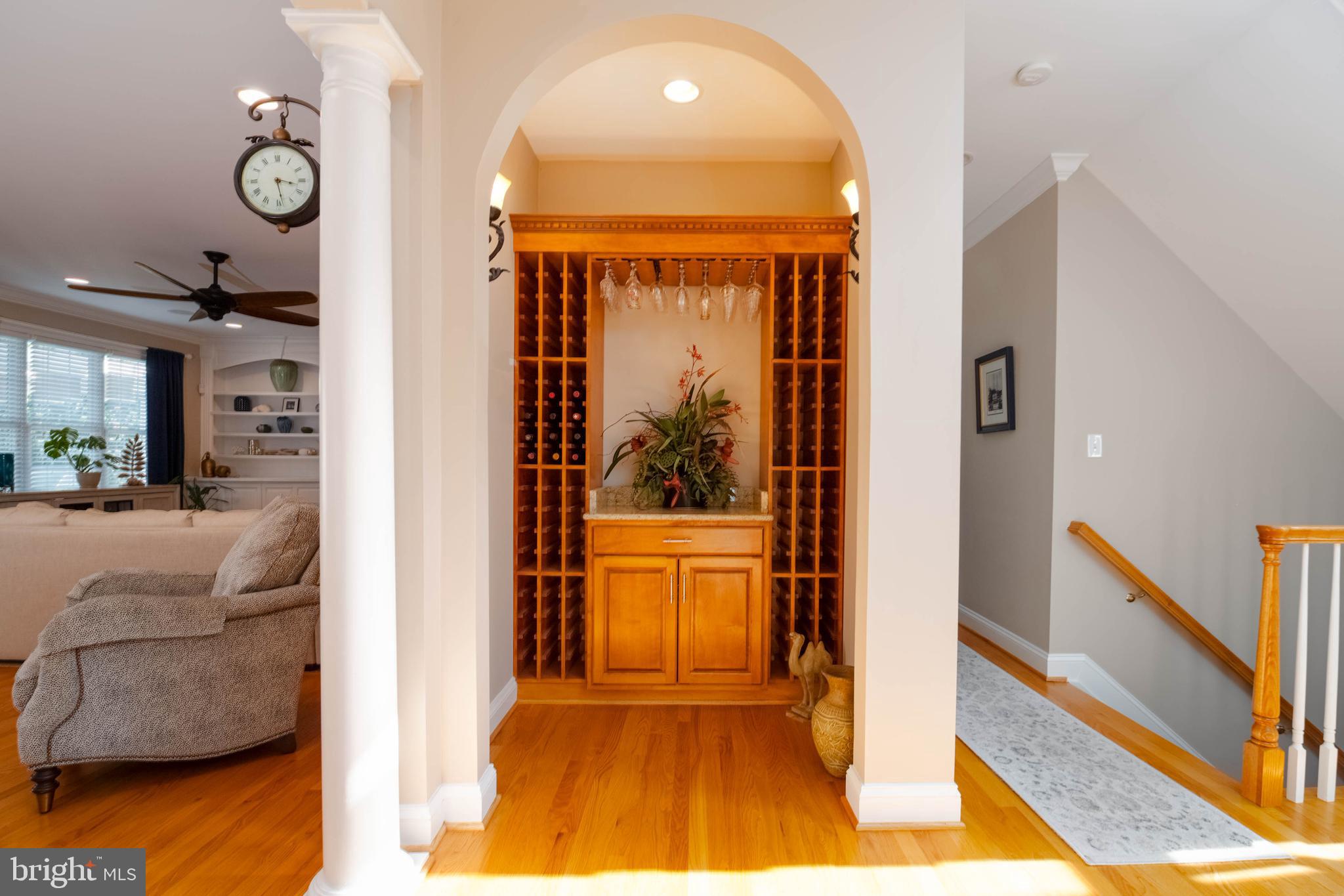 TAYLORS POINTE - Residential