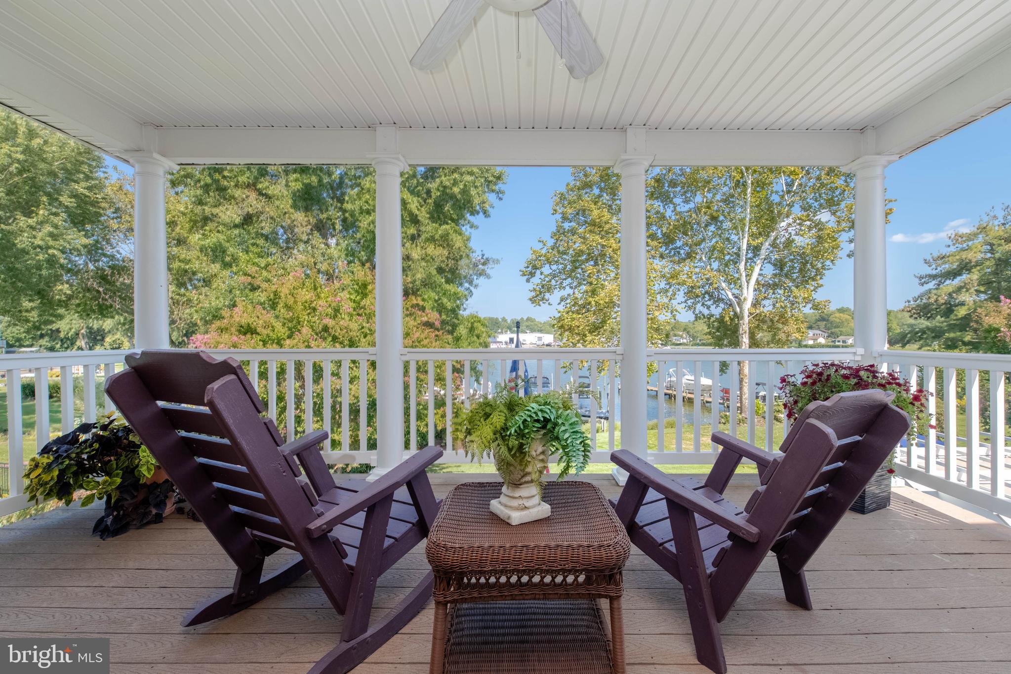 TAYLORS POINTE - Residential