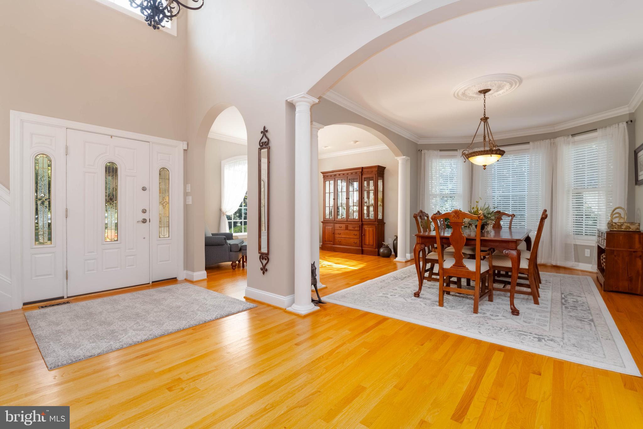 TAYLORS POINTE - Residential