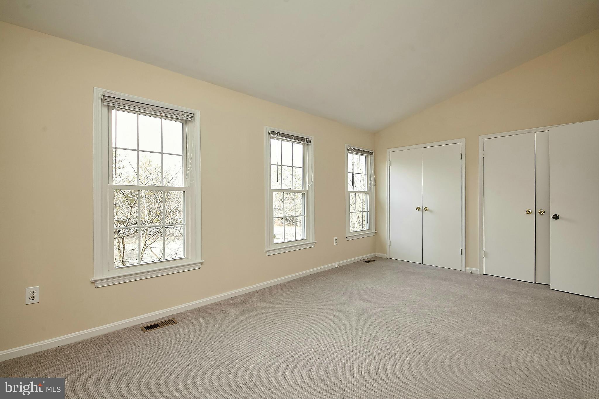 FAIR RIDGE - Residential