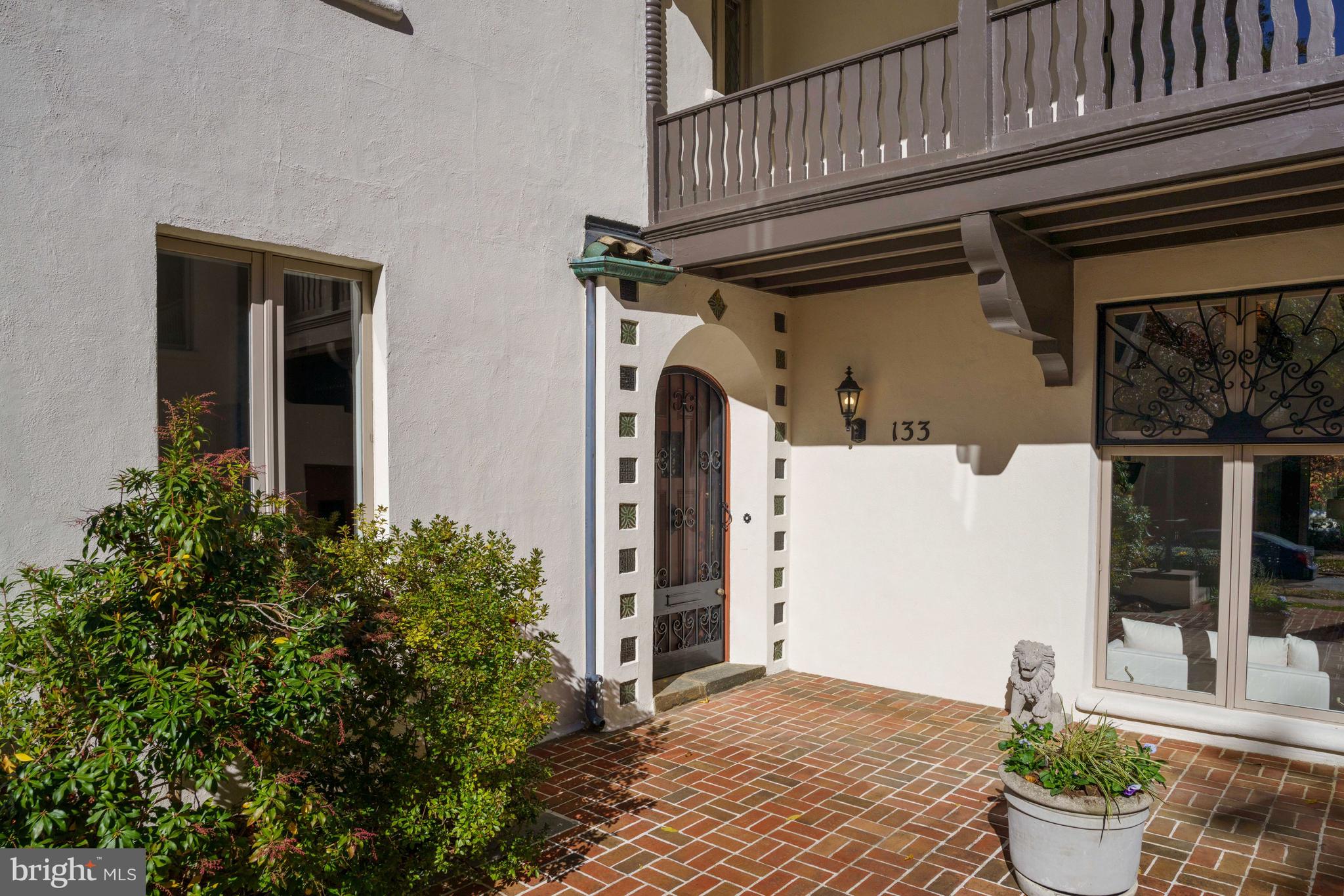 CHEVY CHASE VILLAGE - Residential