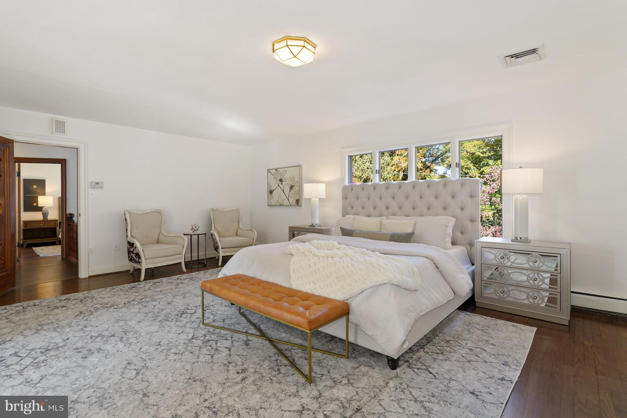 CHEVY CHASE VILLAGE - Residential