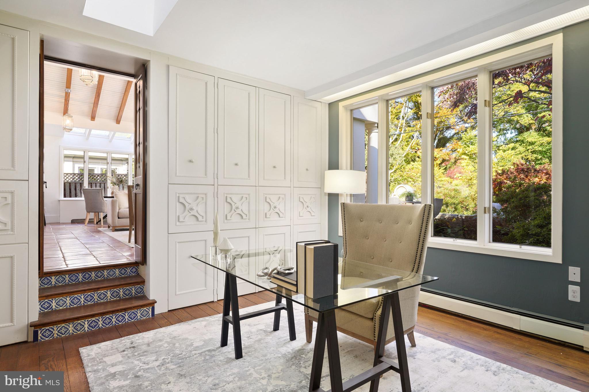 CHEVY CHASE VILLAGE - Residential