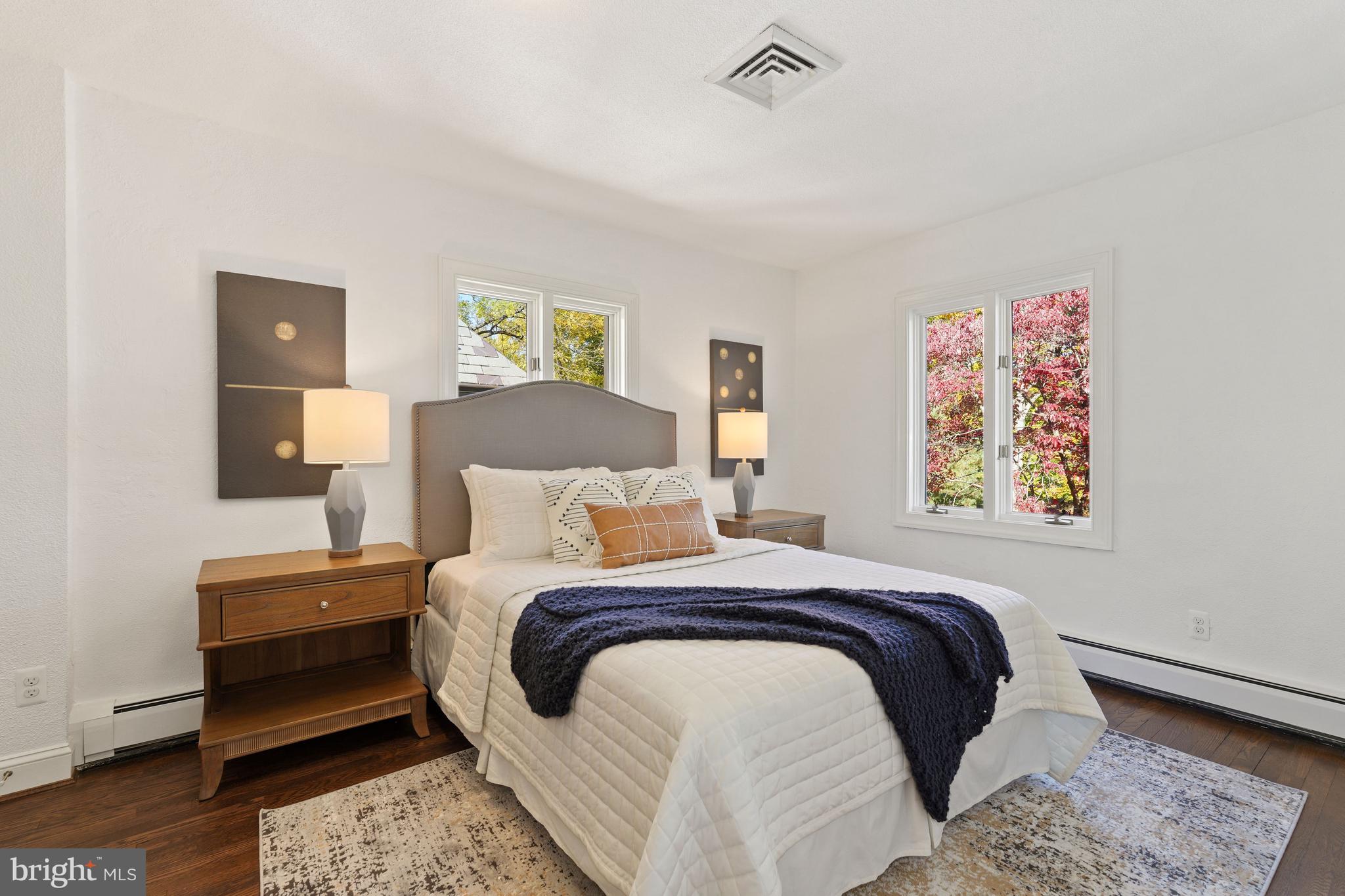 CHEVY CHASE VILLAGE - Residential