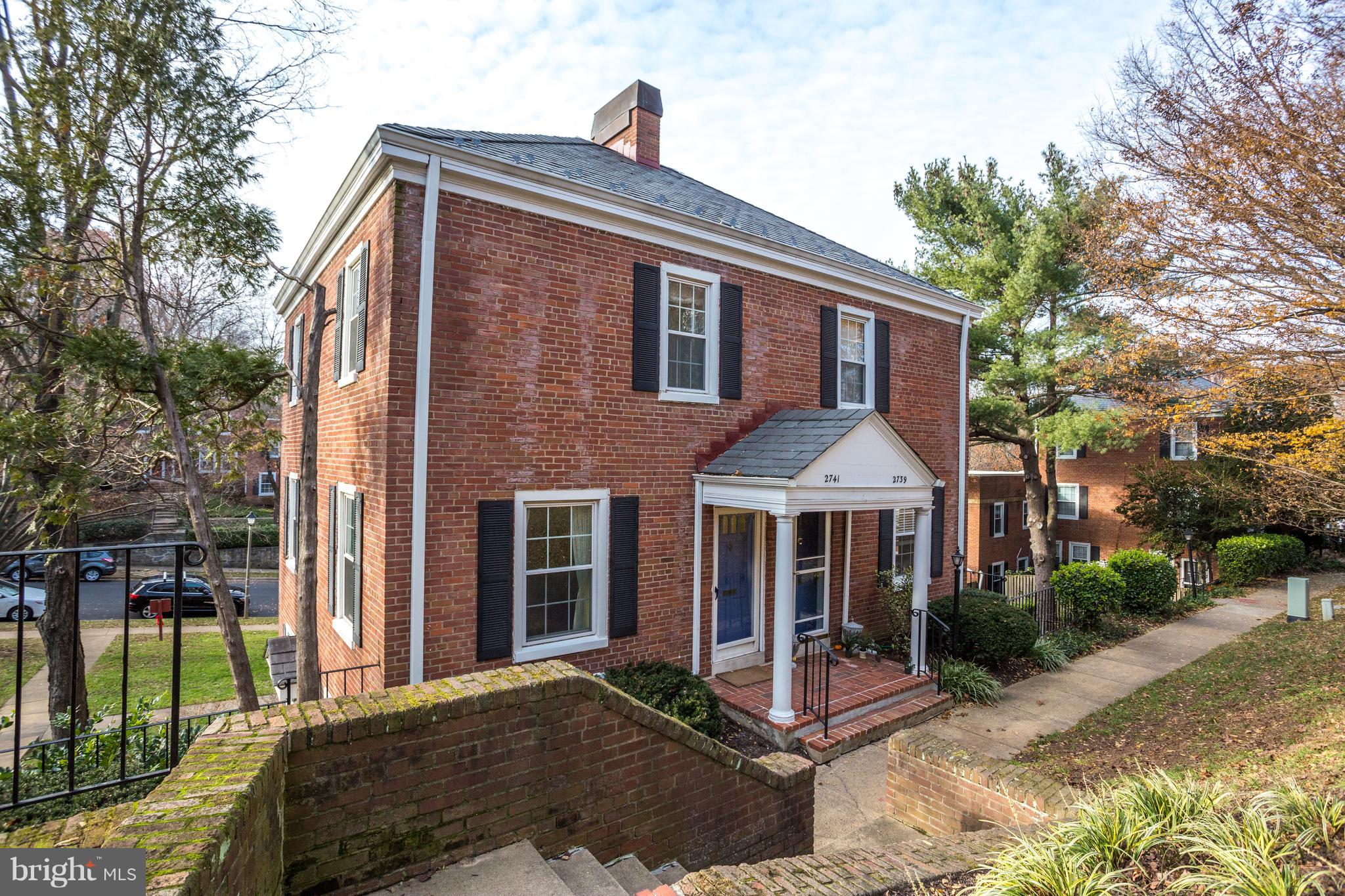 2741 S BUCHANAN STREET