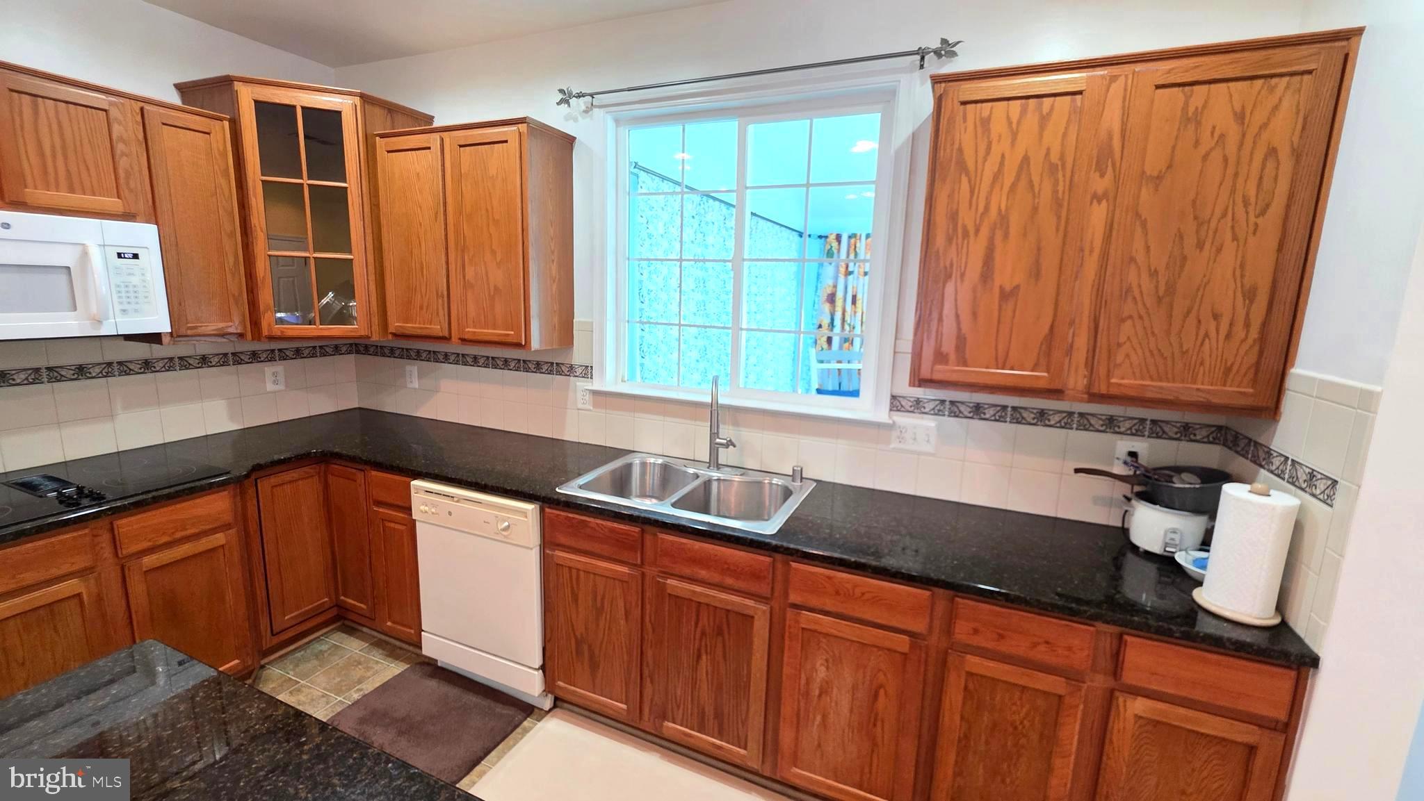 LANIER FARMS - Residential