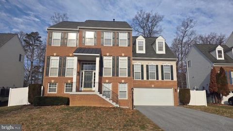 Photo of 8674 Night Watch Court, BRISTOW, VA 20136 (MLS # VAPW2121442)
