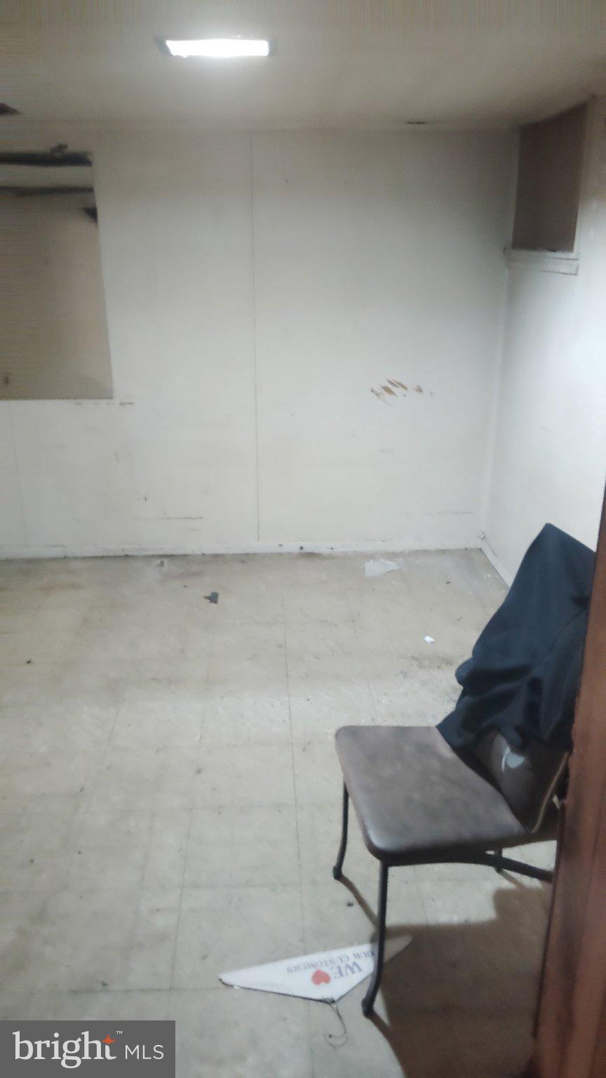 WOODLAWN - Residential