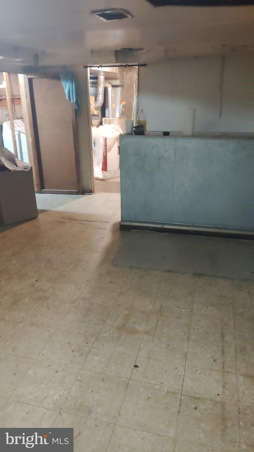 WOODLAWN - Residential