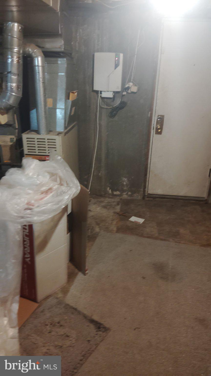 WOODLAWN - Residential