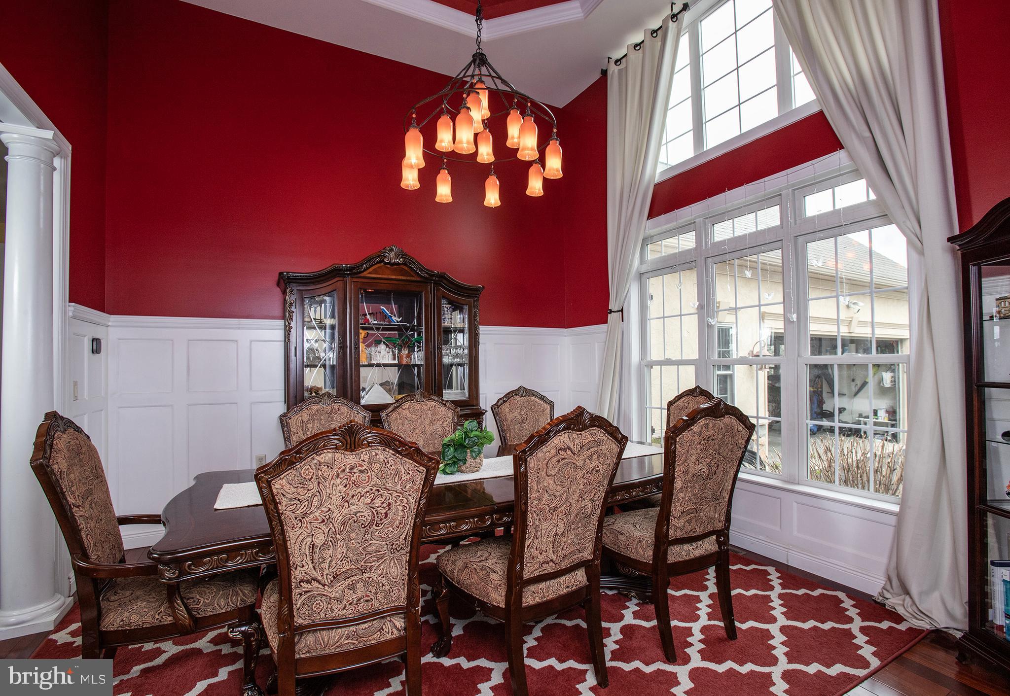 RIDGEWOOD - Residential