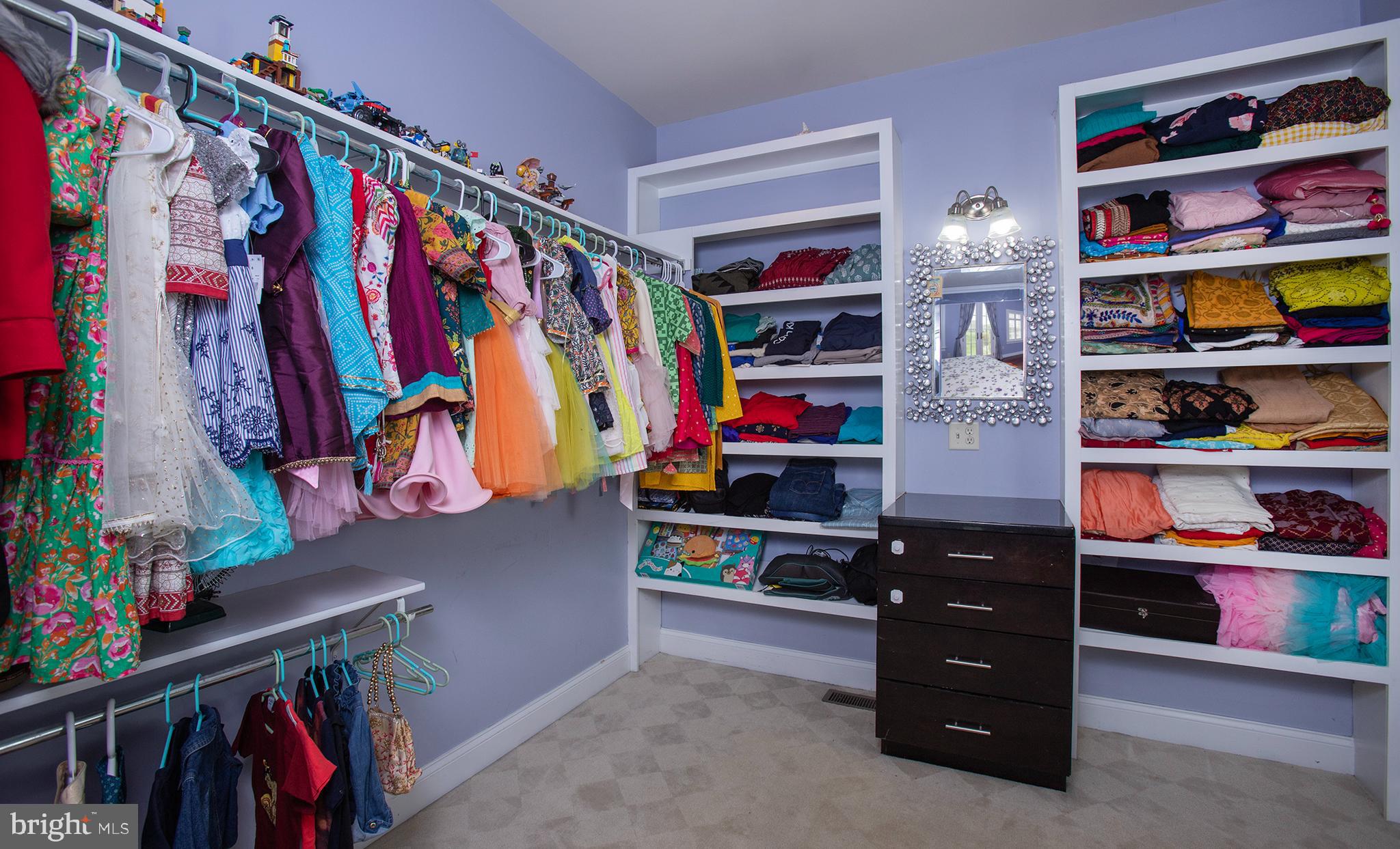 RIDGEWOOD - Residential