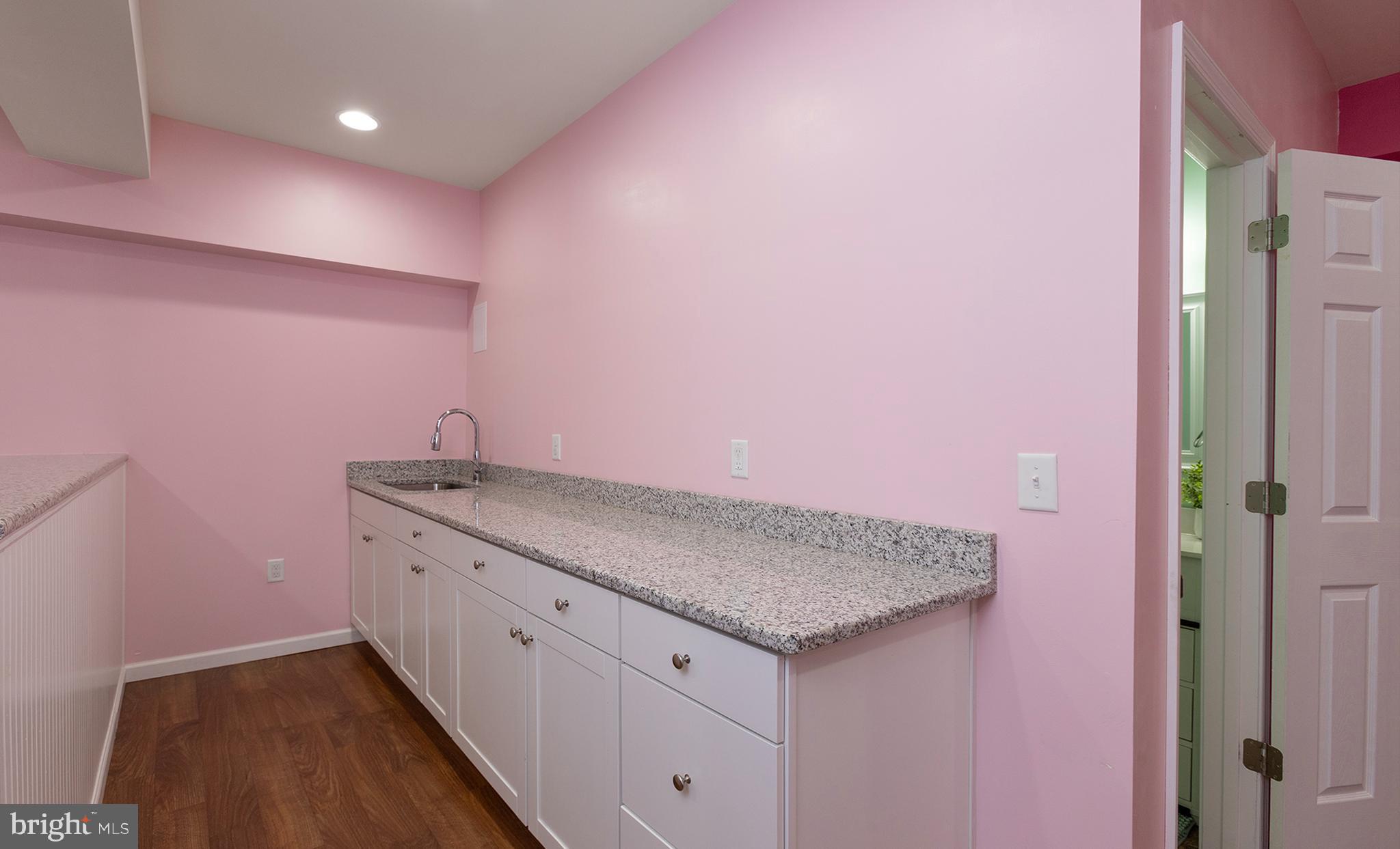 RIDGEWOOD - Residential