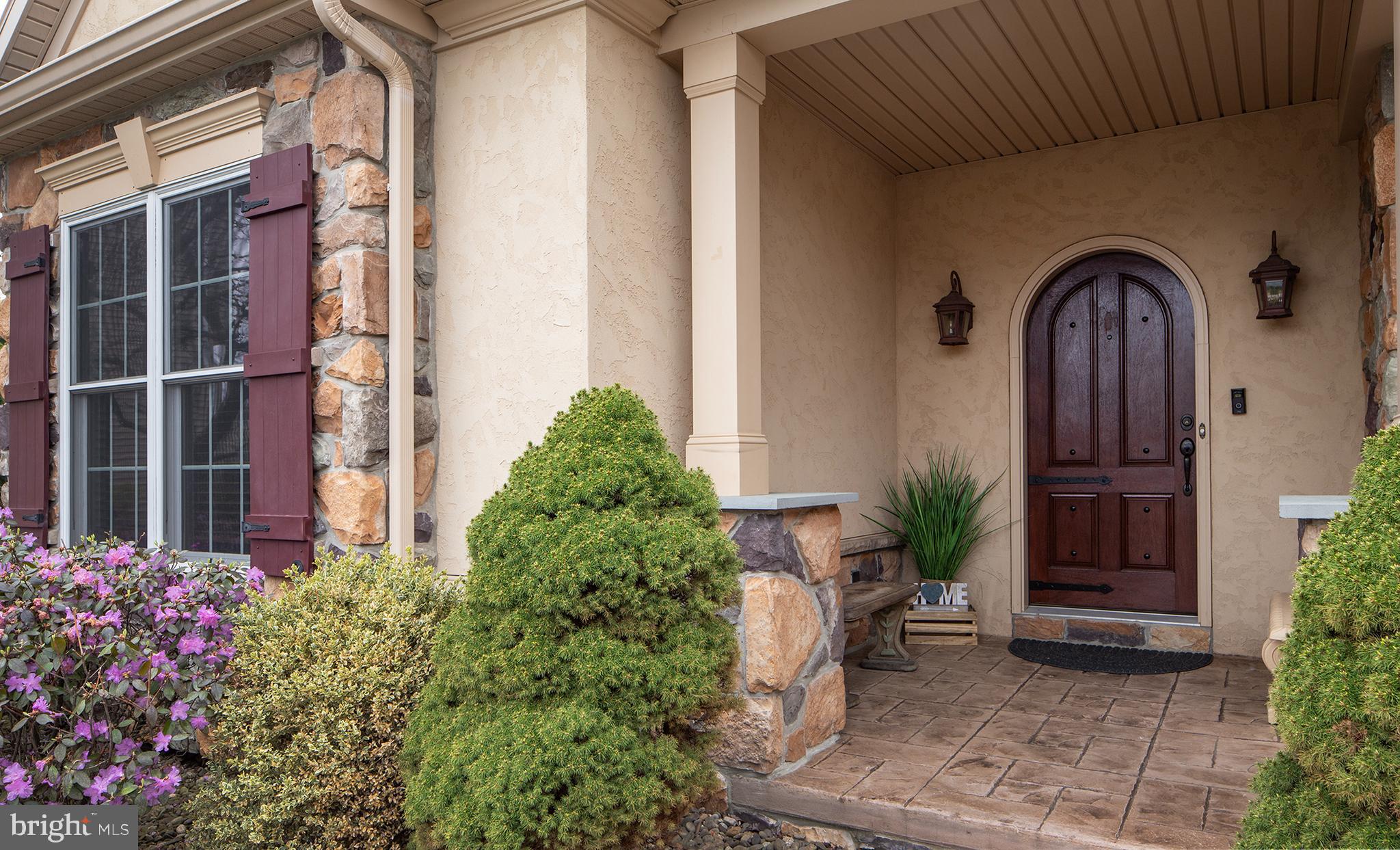 RIDGEWOOD - Residential