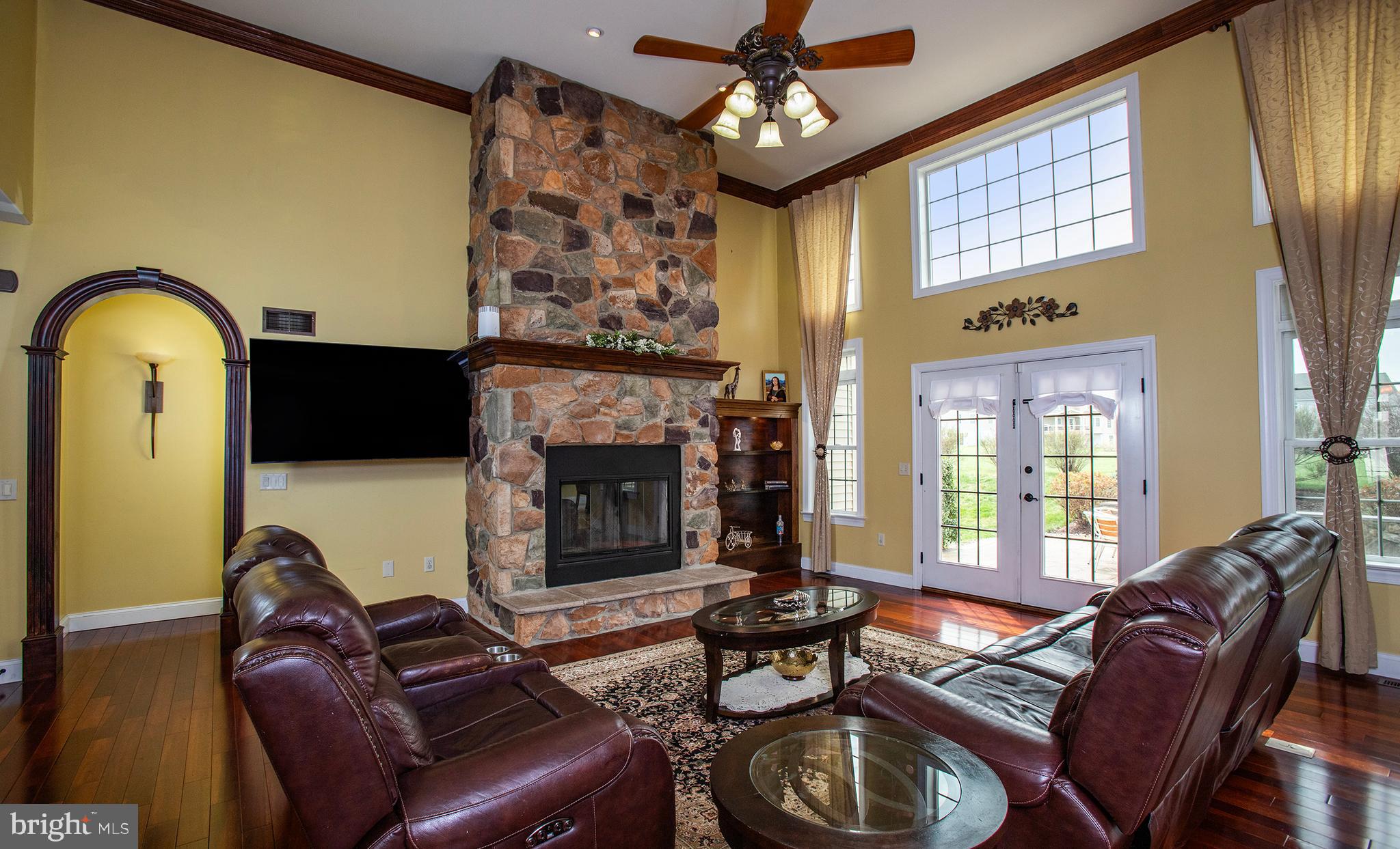 RIDGEWOOD - Residential