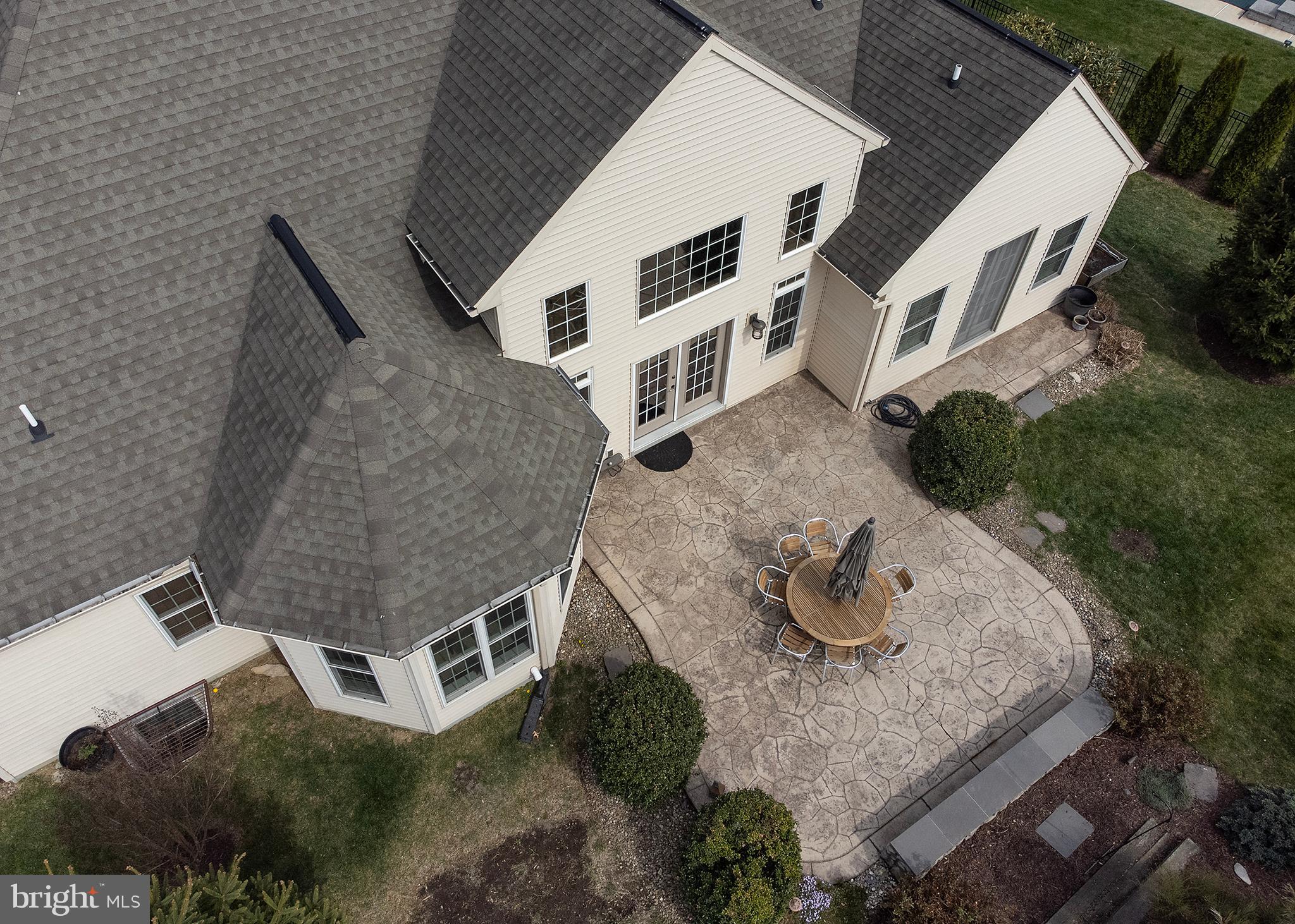 RIDGEWOOD - Residential