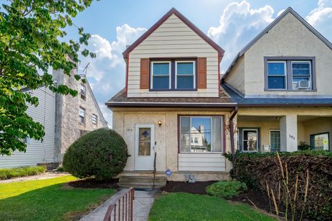 Townhouse For Sale - 192 Chapman Avenue<br/> LANSDOWNE, PA 19050
