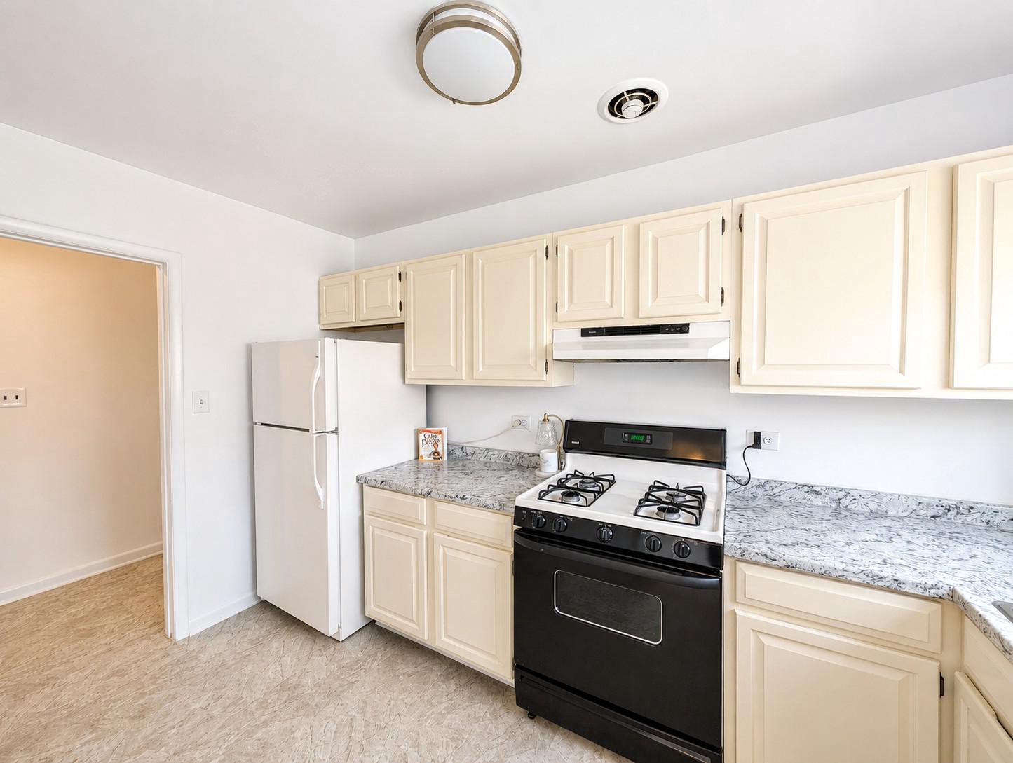 PARKSIDE CONDOMINIUMS - Residential