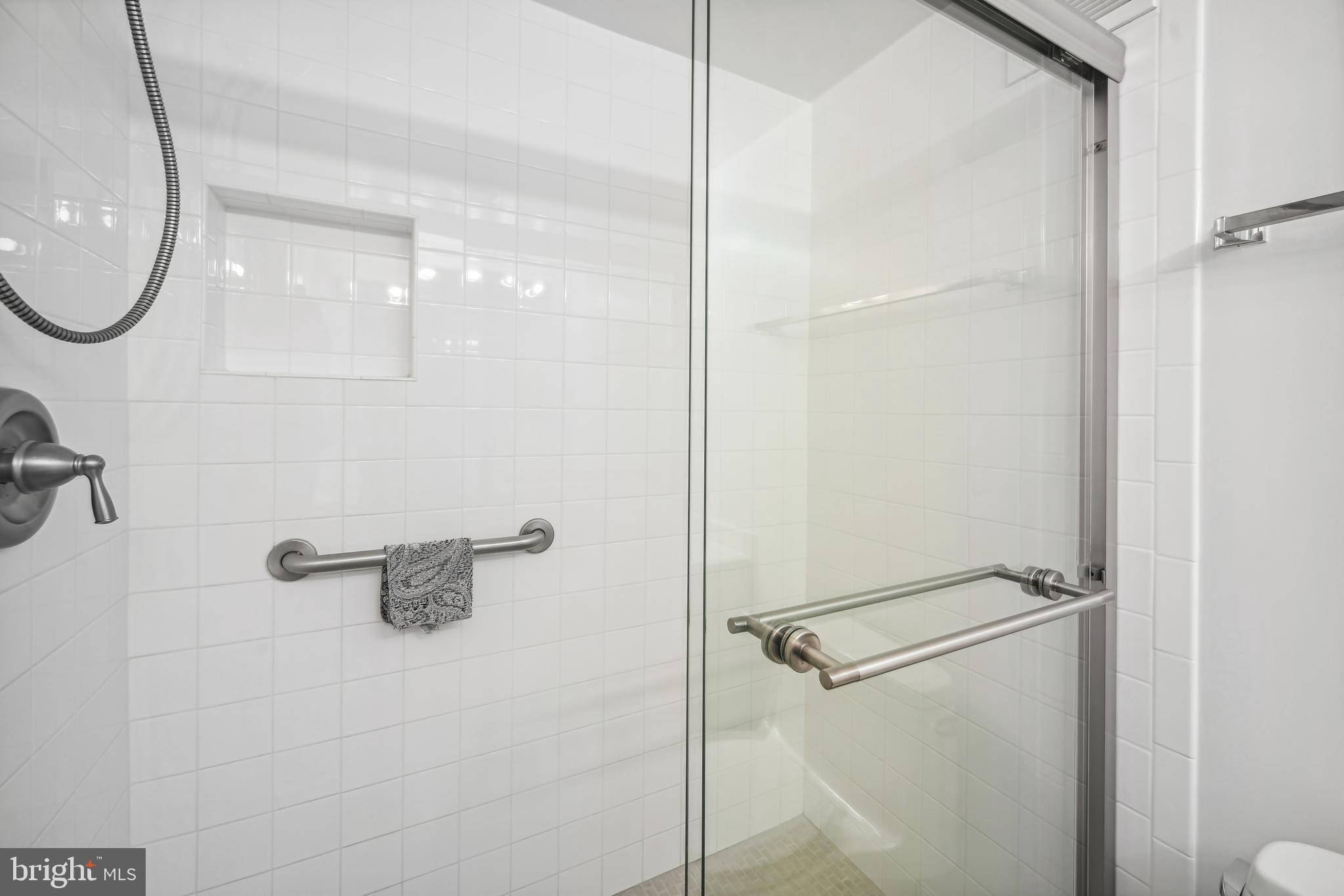 FRIENDSHIP HEIGHTS - Residential